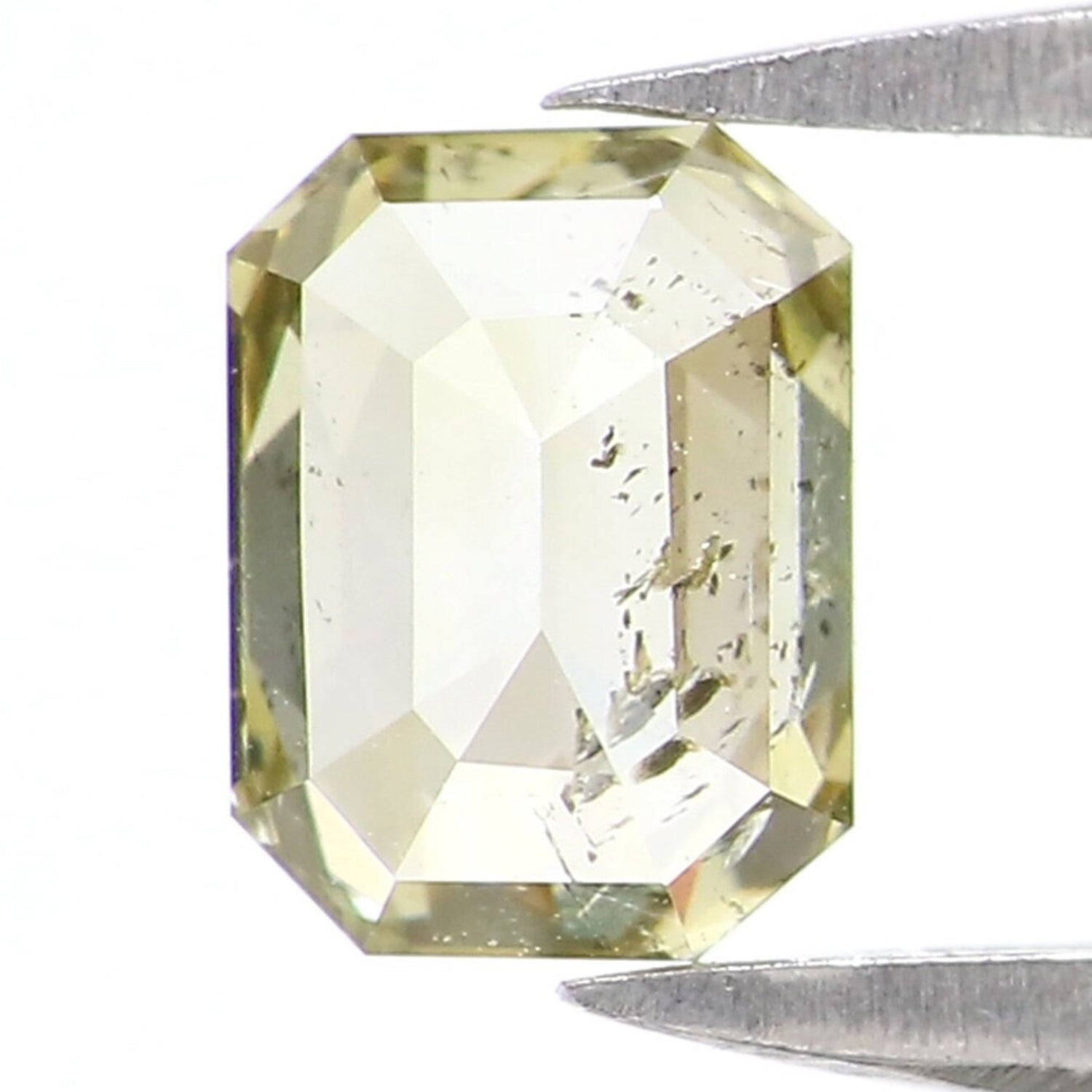 Emerald Cut Diamond: The Ultimate 2025 Buying Guide (Cut, Clarity, Color & Cost)