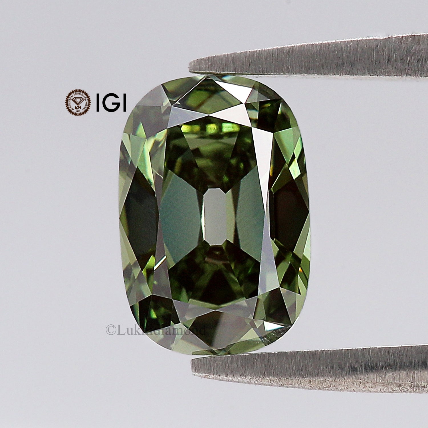 1.75 CT IGI Certified Cushion Old European Cut Diamond Fancy Vivid Green Color VS1 Clarity Lab Grown Diamond Lab Created Lab Diamond L3573