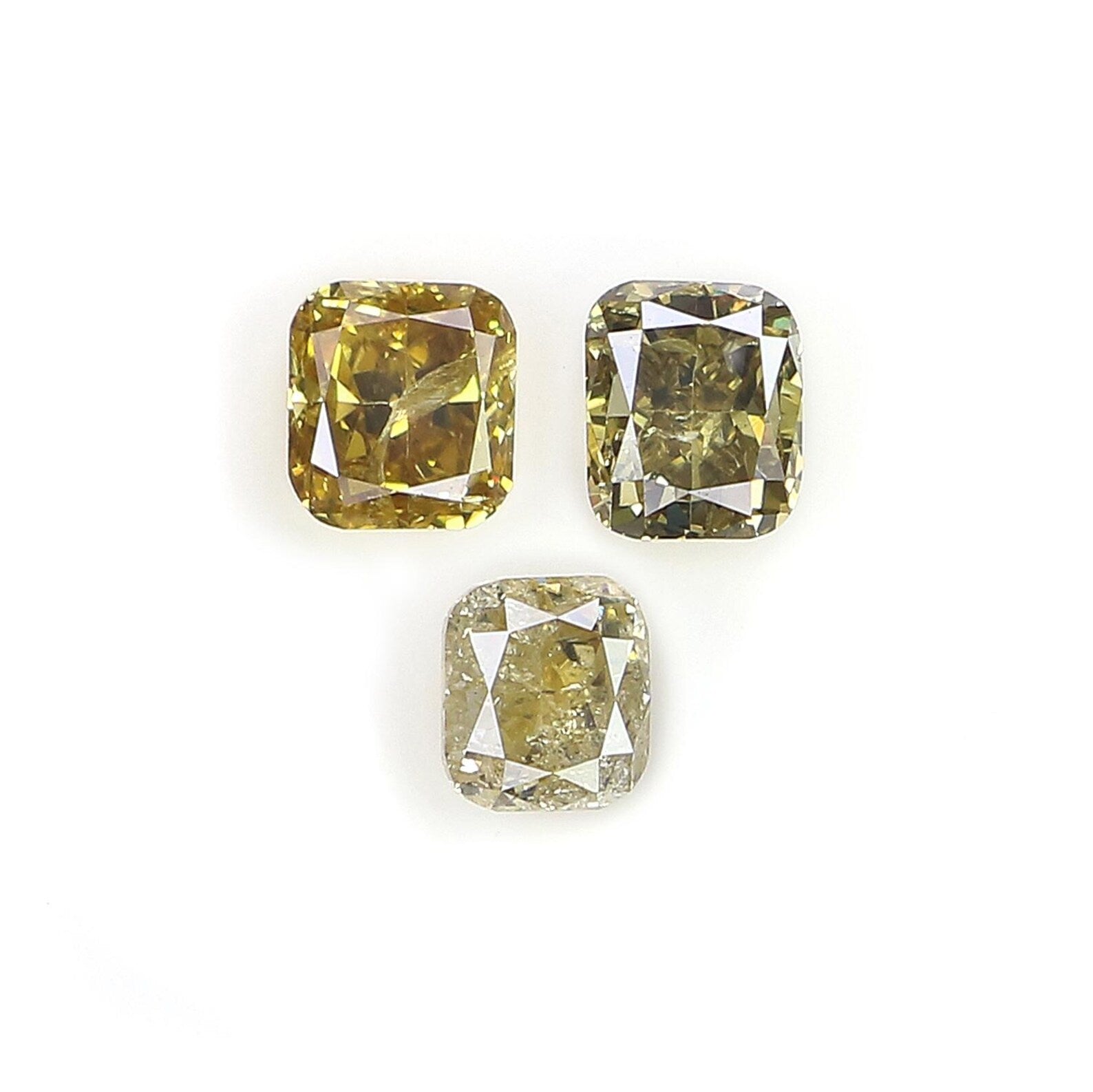 0.54 Ct Natural Loose Cushion Cut Diamond Yellow Color Cushion Cut Diamond 2.95 MM Natural Loose Green Cushion Brilliant Cut Diamond NQ1728