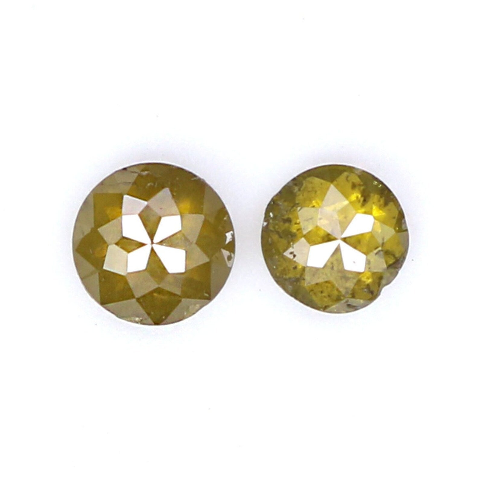 Natural Loose Rose Cut Diamond Yellow Green Color 0.22 CT 2.69 MM Round Rose Cut Shape Diamond N7537