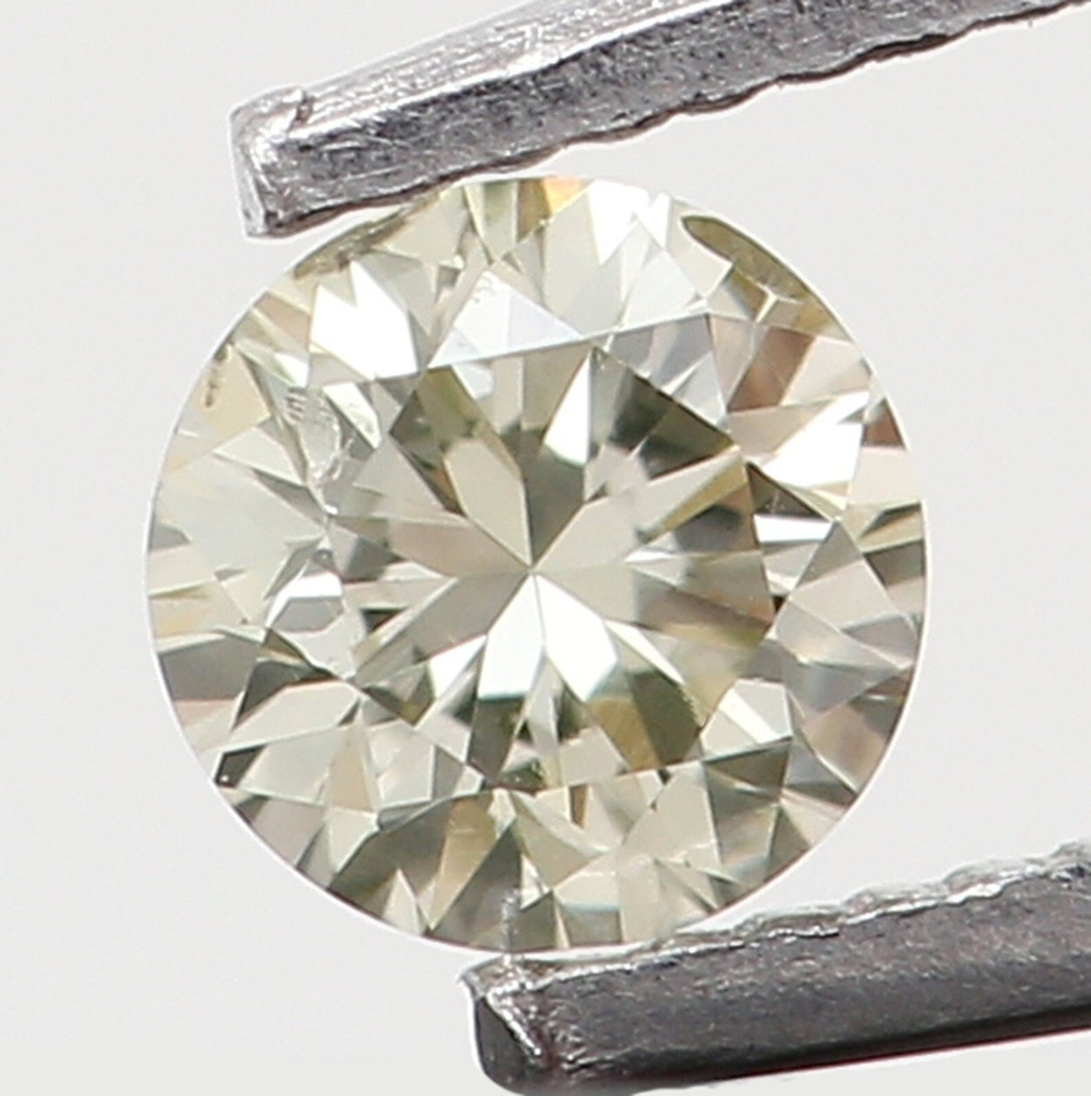 0.06 Ct Natural Loose Diamond, Light Yellow Diamond, Round Diamond, Round Brilliant Cut Diamond, Sparkling Diamond, Rustic Diamond N6504