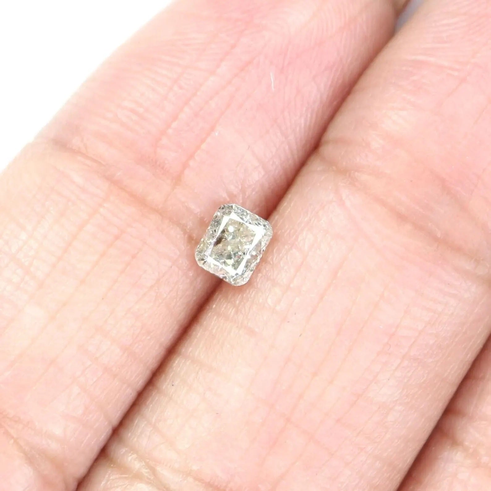 0.39 CT Natural Loose Cushion Shape Diamond White- I Color Cushion Diamond 4.10 MM Natural White Color Cushion Brilliant Cut Diamond NQ7475