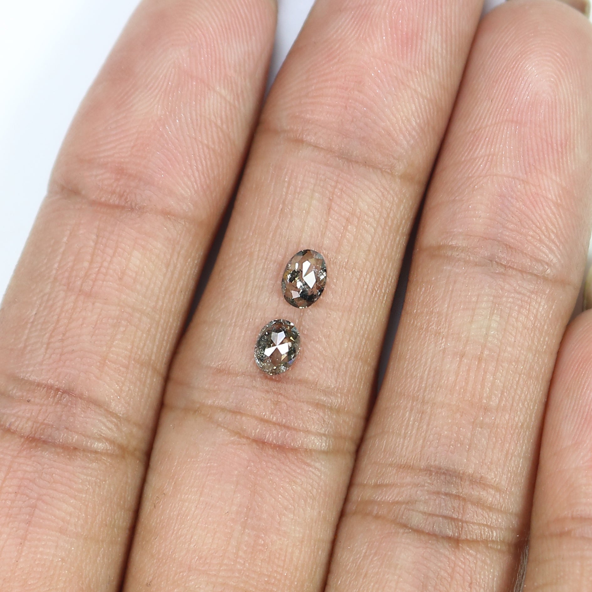 0.54 CT Natural Loose Oval Cut Pair Diamond Salt And Pepper Oval Shape Diamond 4.65 MM Natural Loose Black Grey Oval Rose Cut Diamond KQ2321