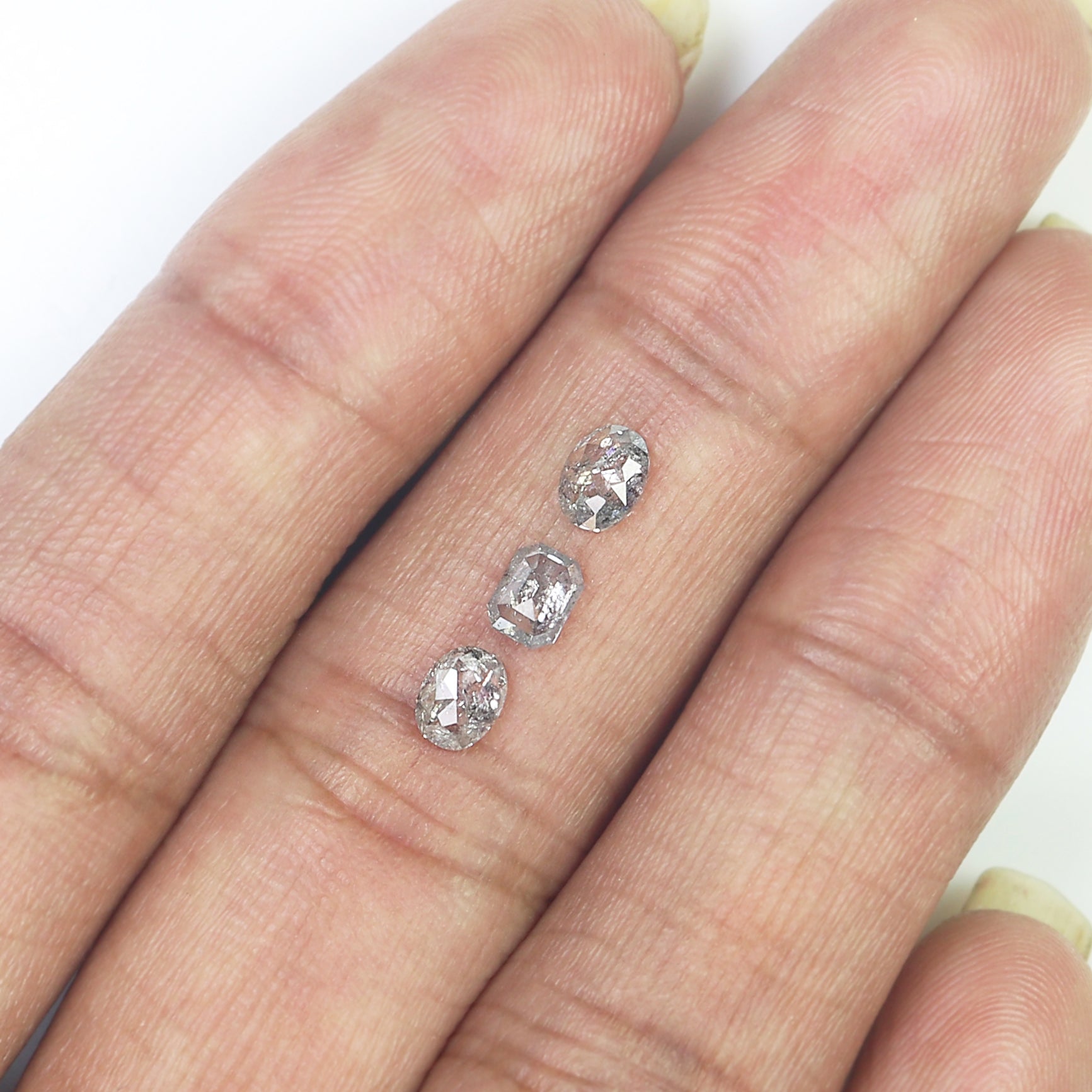 0.85 CT Natural Loose Mix Shape Diamond Salt And Pepper Mix Shape Diamond 4.25 MM Natural Black Grey Color Mix Shape Rose Cut Diamond QL636