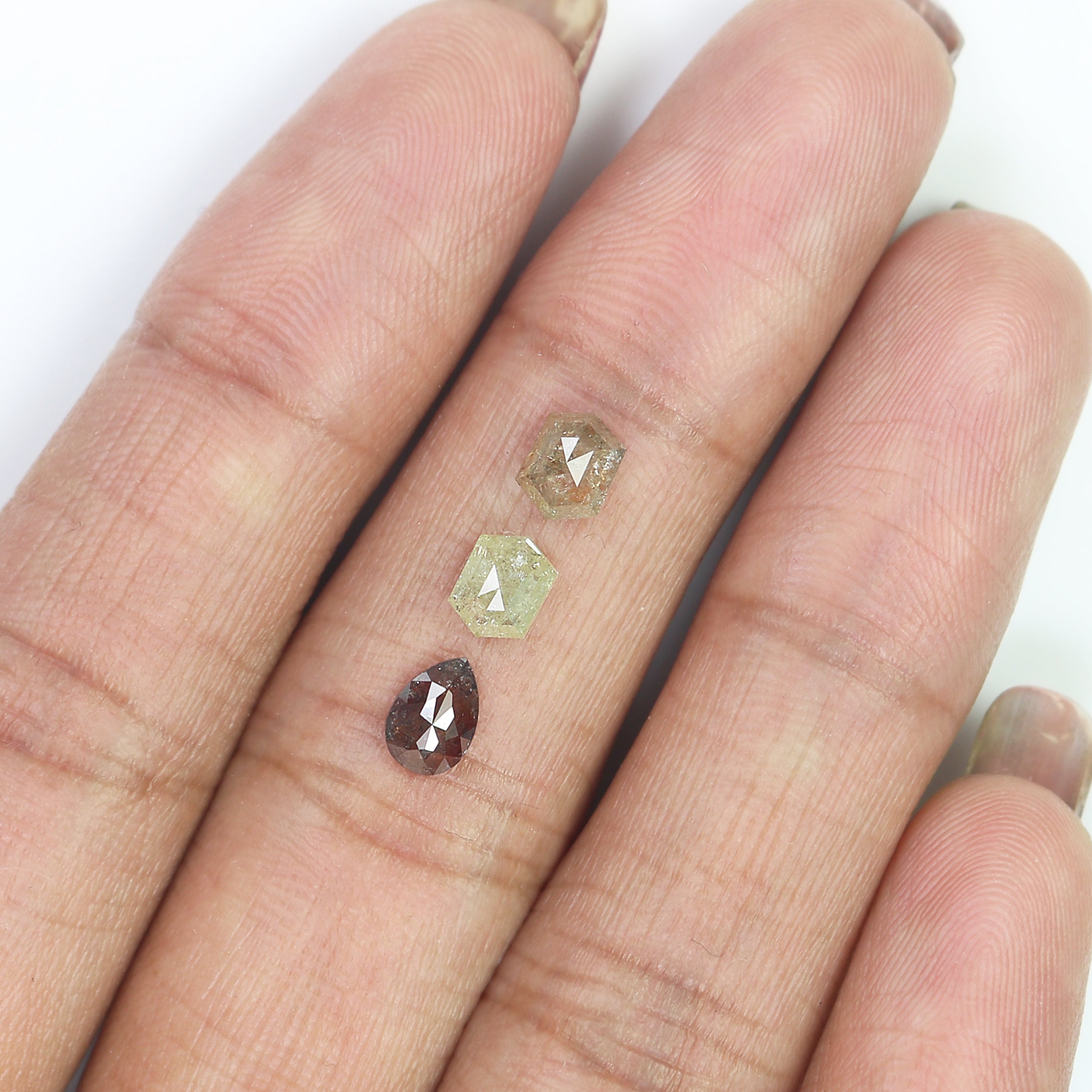 1.59 CT Natural Loose Mix Shape Diamond Mix Color Mix Shape Diamond 5.40 MM Natural Loose Mix Color Diamond Mix Shape Rose Cut Diamond L647