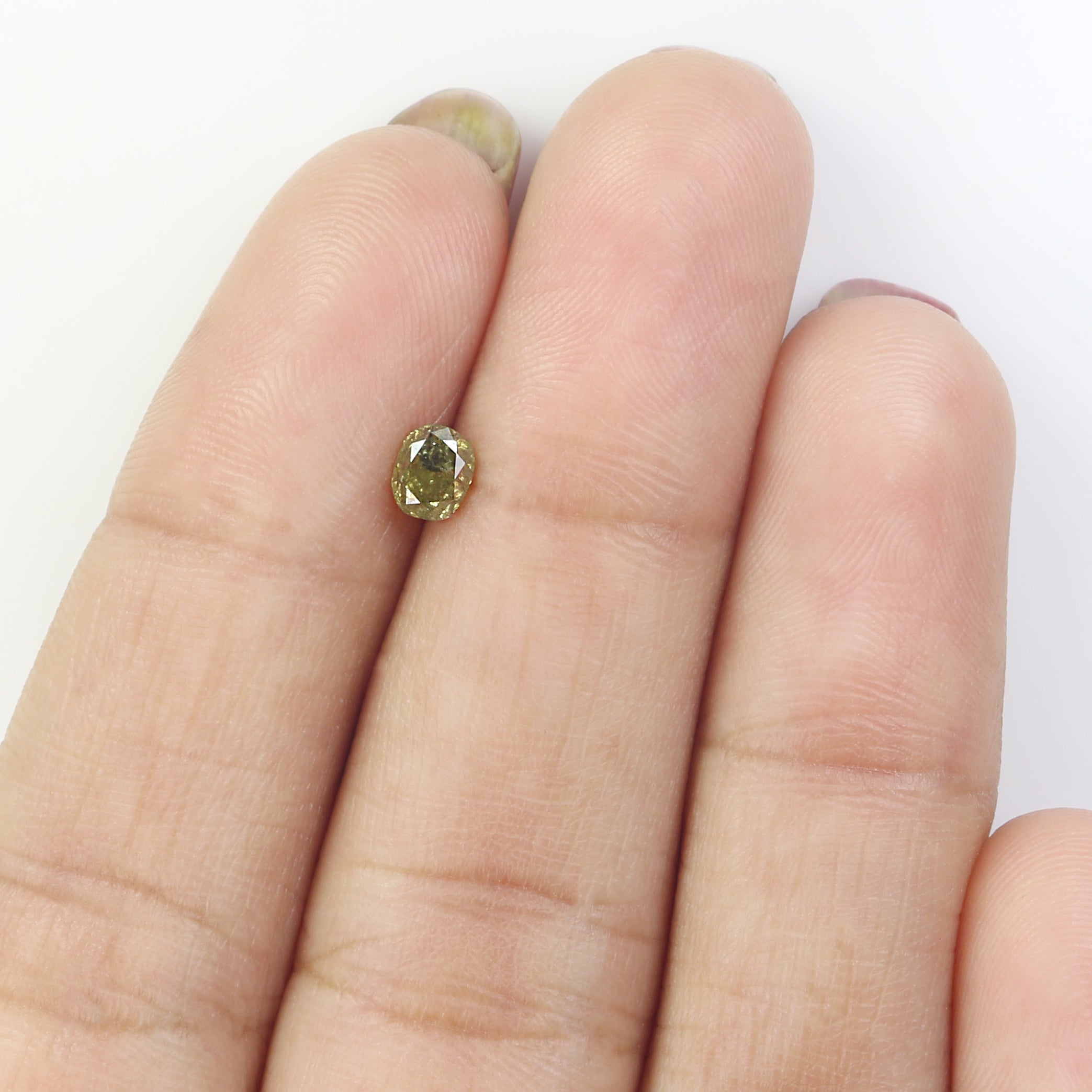 0.41 CT Natural Loose Cushion Shape Diamond Yellow Color Cushion Cut Diamond 4.40 MM Natural Loose Green Color Cushion Brilliant Cut Diamond LQ5634