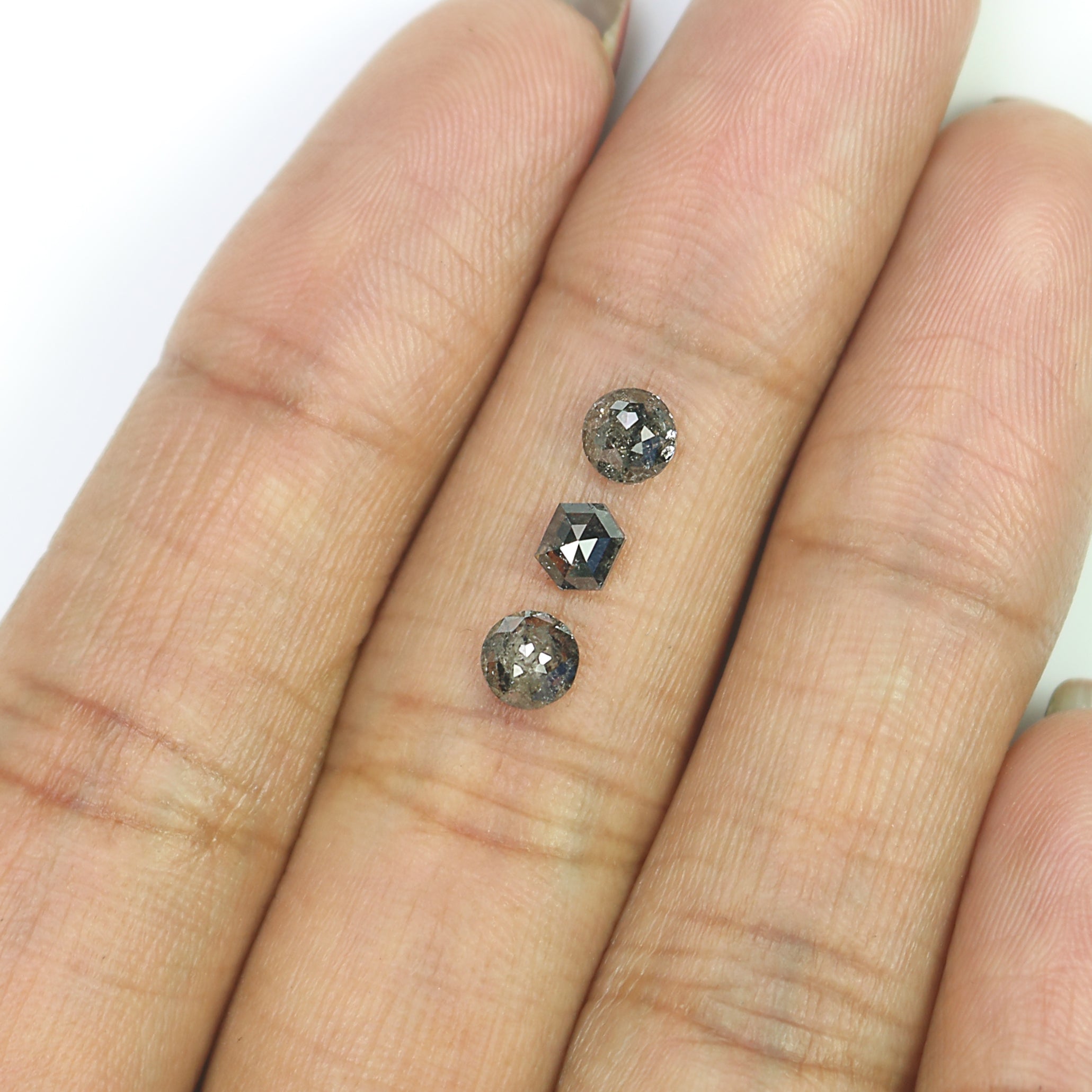 1.03 CT Natural Loose Mix Shape Diamond Salt And Pepper Mix Shape Diamond 4.35 MM Natural Black Grey Color Mix Shape Rose Cut Diamond KR2328