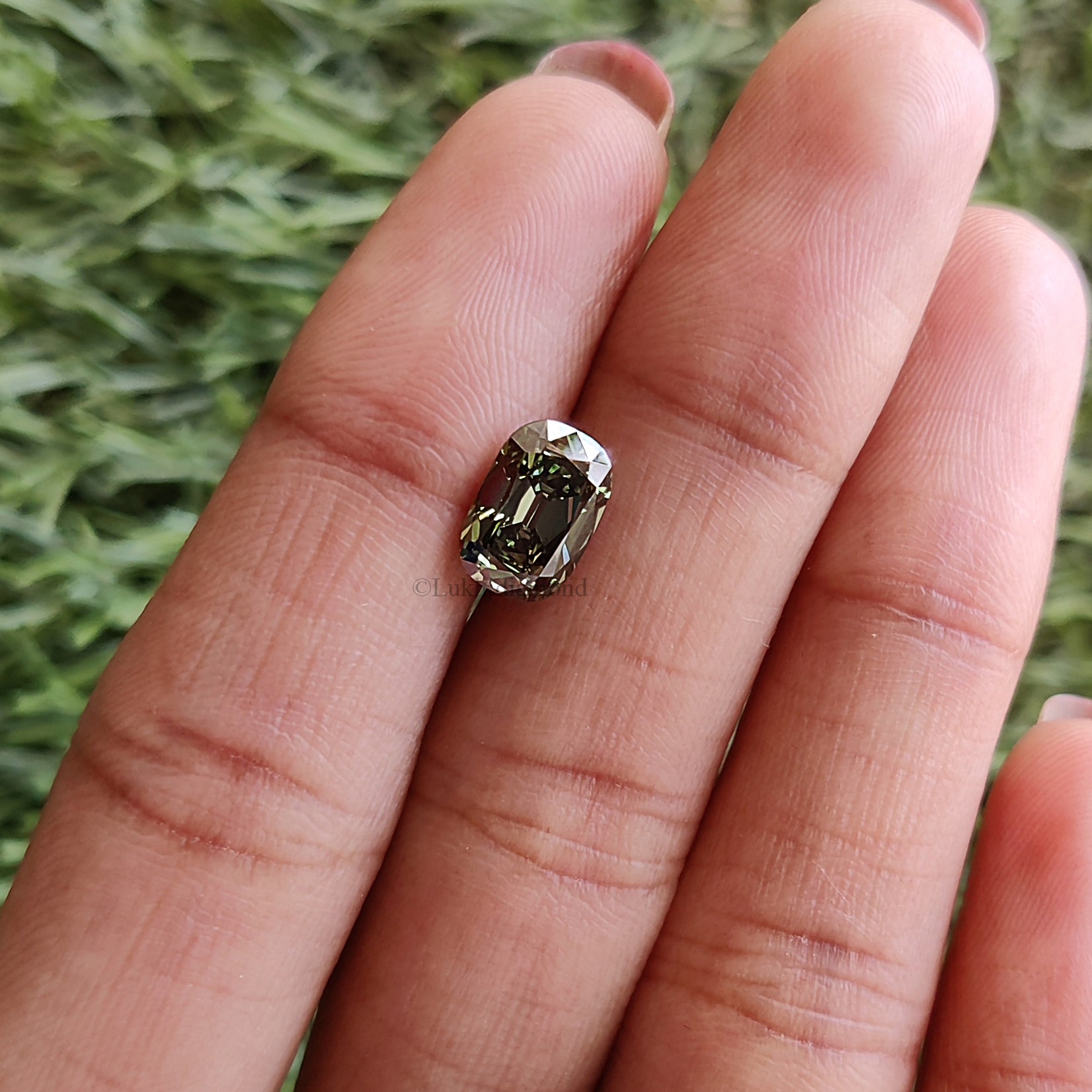 1.75 CT IGI Certified Cushion Old European Cut Diamond Fancy Vivid Green Color VS1 Clarity Lab Grown Diamond Lab Created Lab Diamond L3573