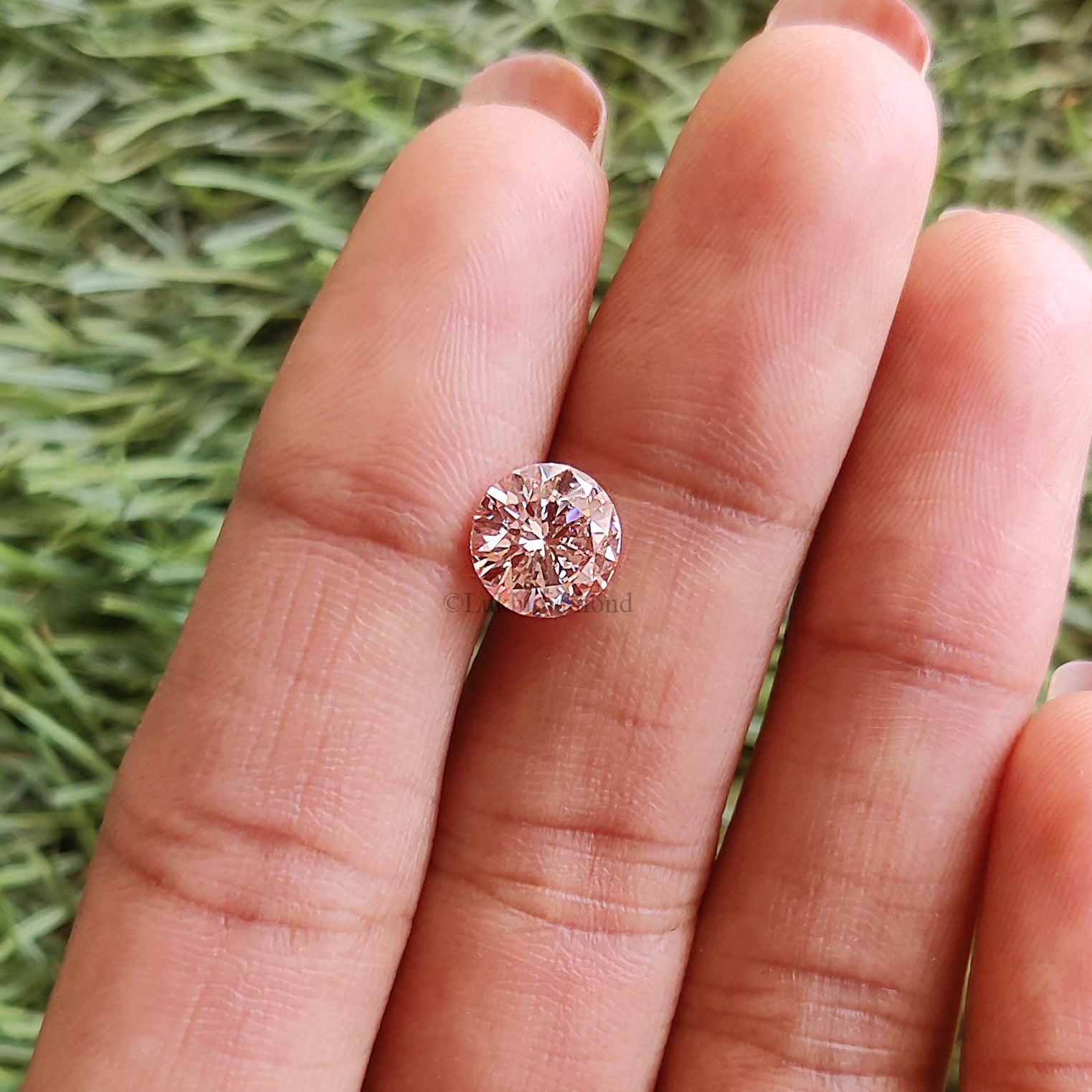 1.65 CT IGI Certified Round Brilliant Cut Fancy Intense Pink Color VS2 Clarity Diamond Lab Grown Diamond Lab Created Round CVD Diamond L3584