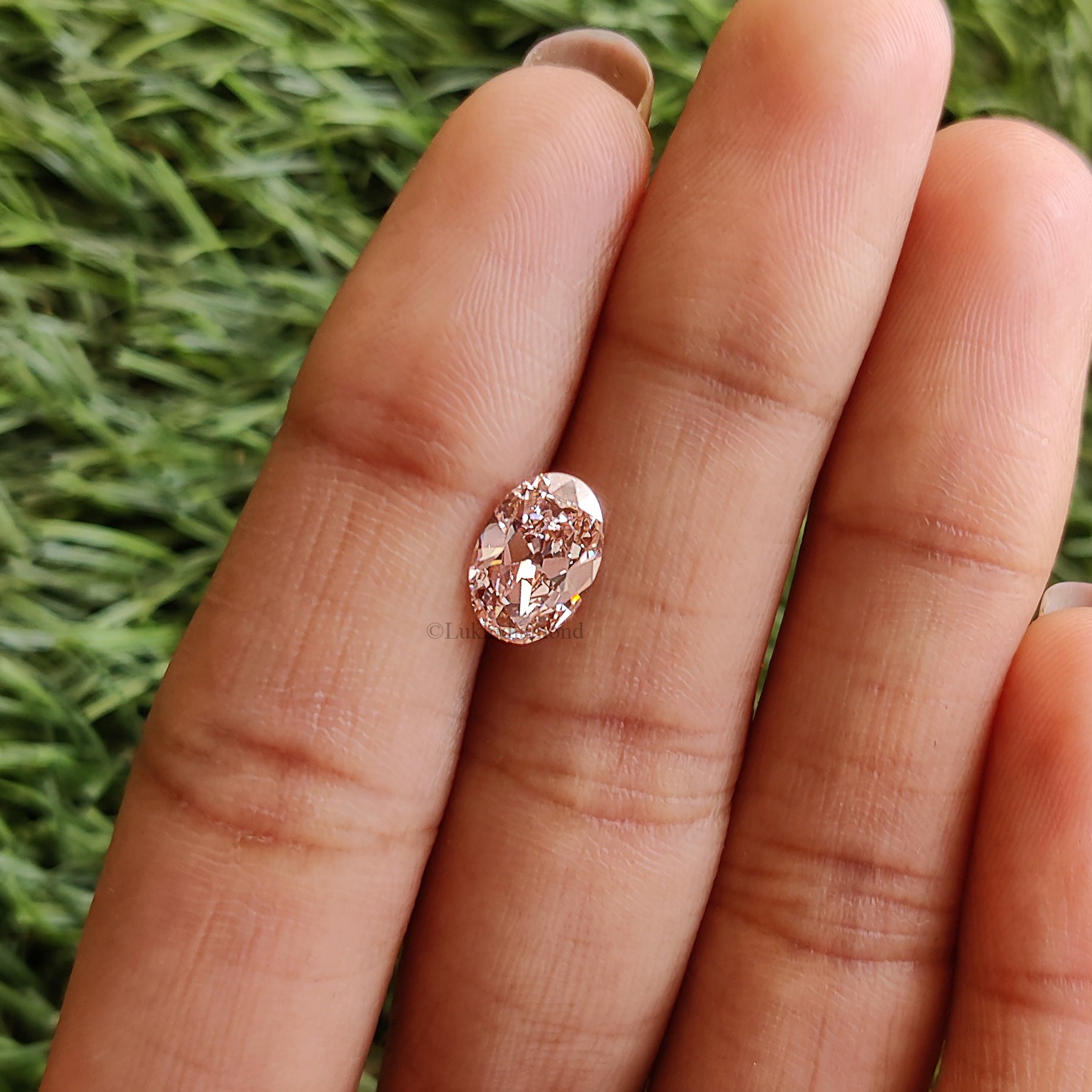 1.57 CT IGI Certified Oval Old European Cut Diamond Fancy Vivid Pink Color VS1 Clarity Diamond Lab Grown Diamond Lab Created Diamond L3575