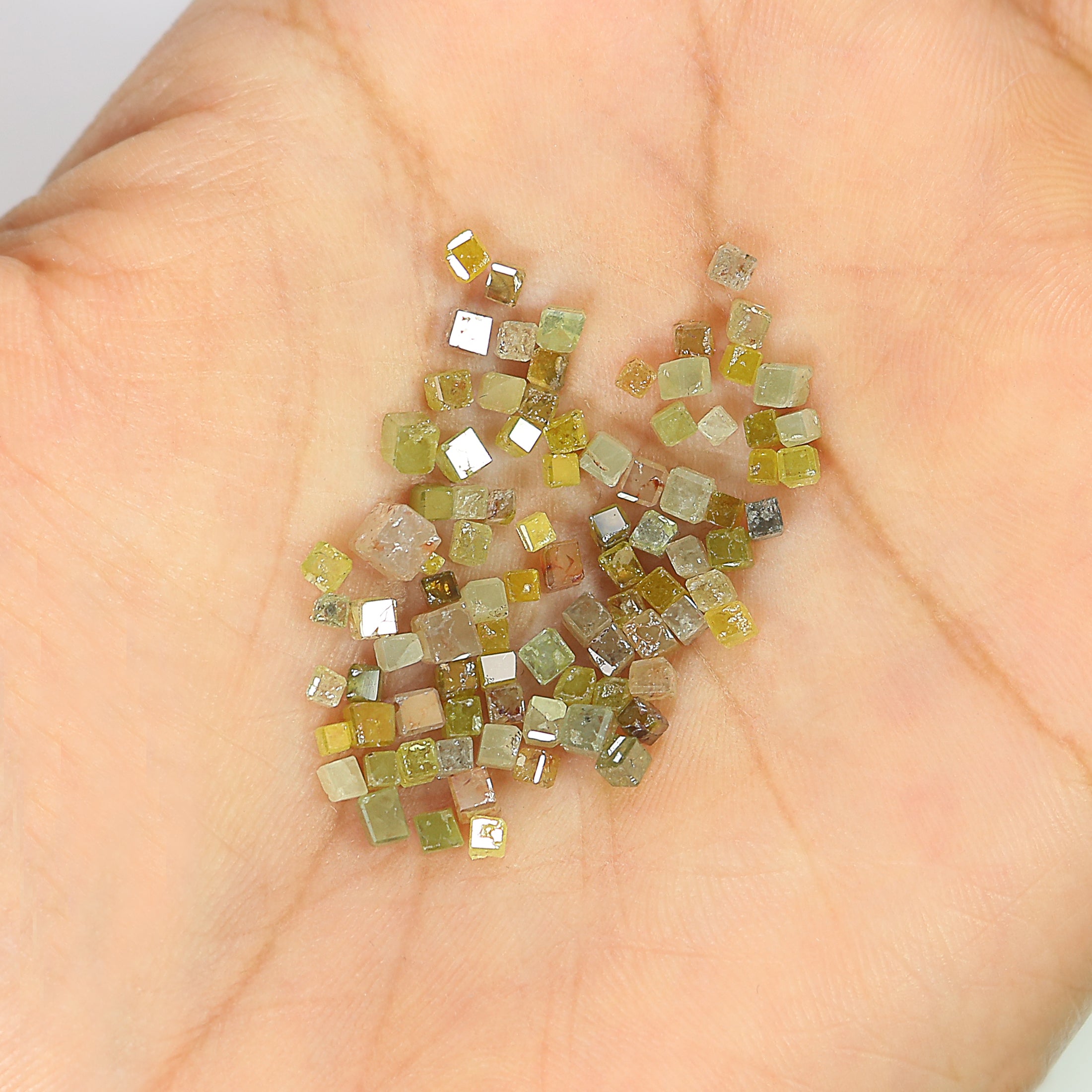 Natural Loose Square Cube Rough Shape Diamond Mix Color Square Uncut Diamond 1.50 to 2.50 MM Polished Square Cube Irregular Cut Diamond Q63