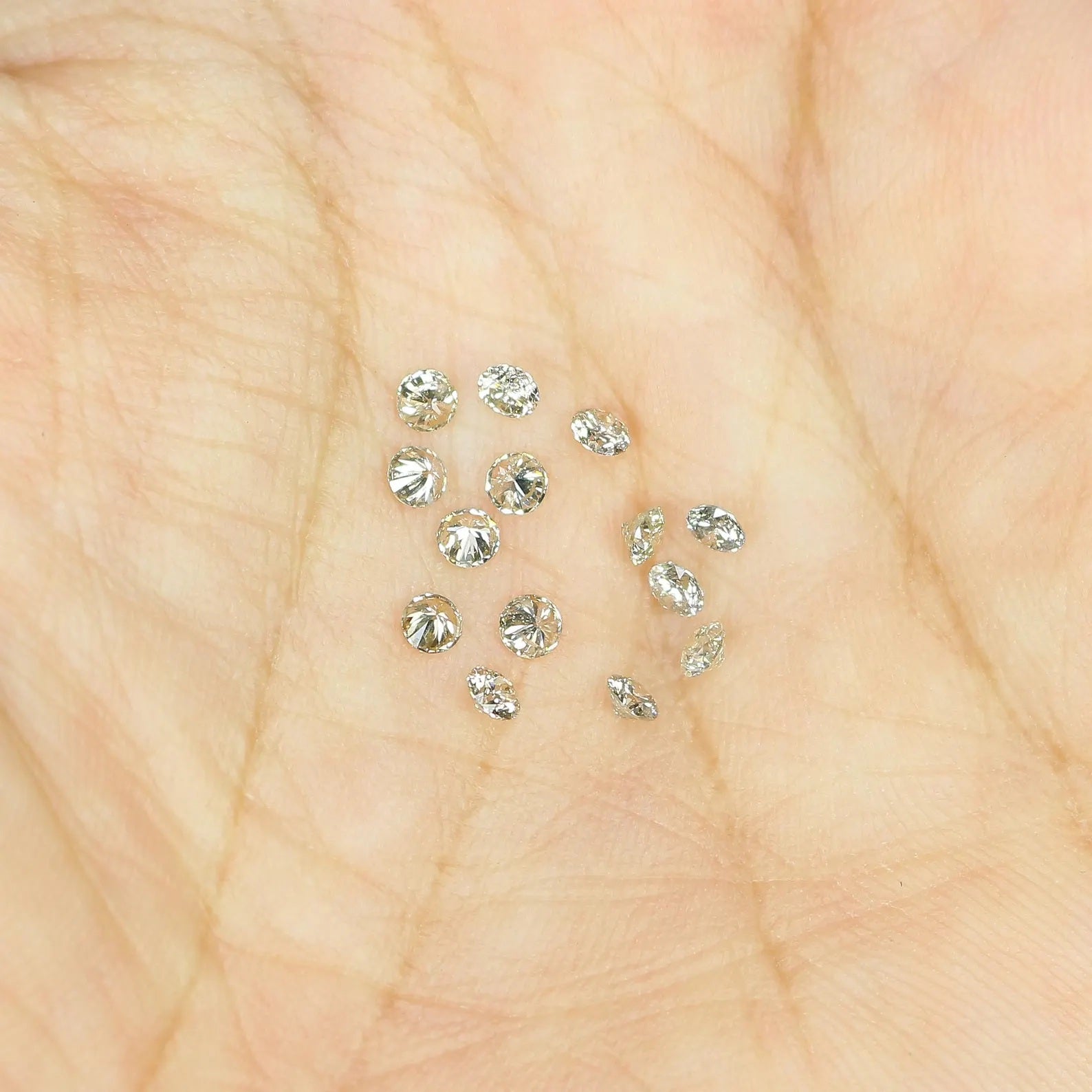 0.81 Ct Natural Loose Round Shape Diamond Brown Color Round Cut Diamond 2.40 MM Natural Loose Diamond Round Brilliant Cut Diamond NQ8123