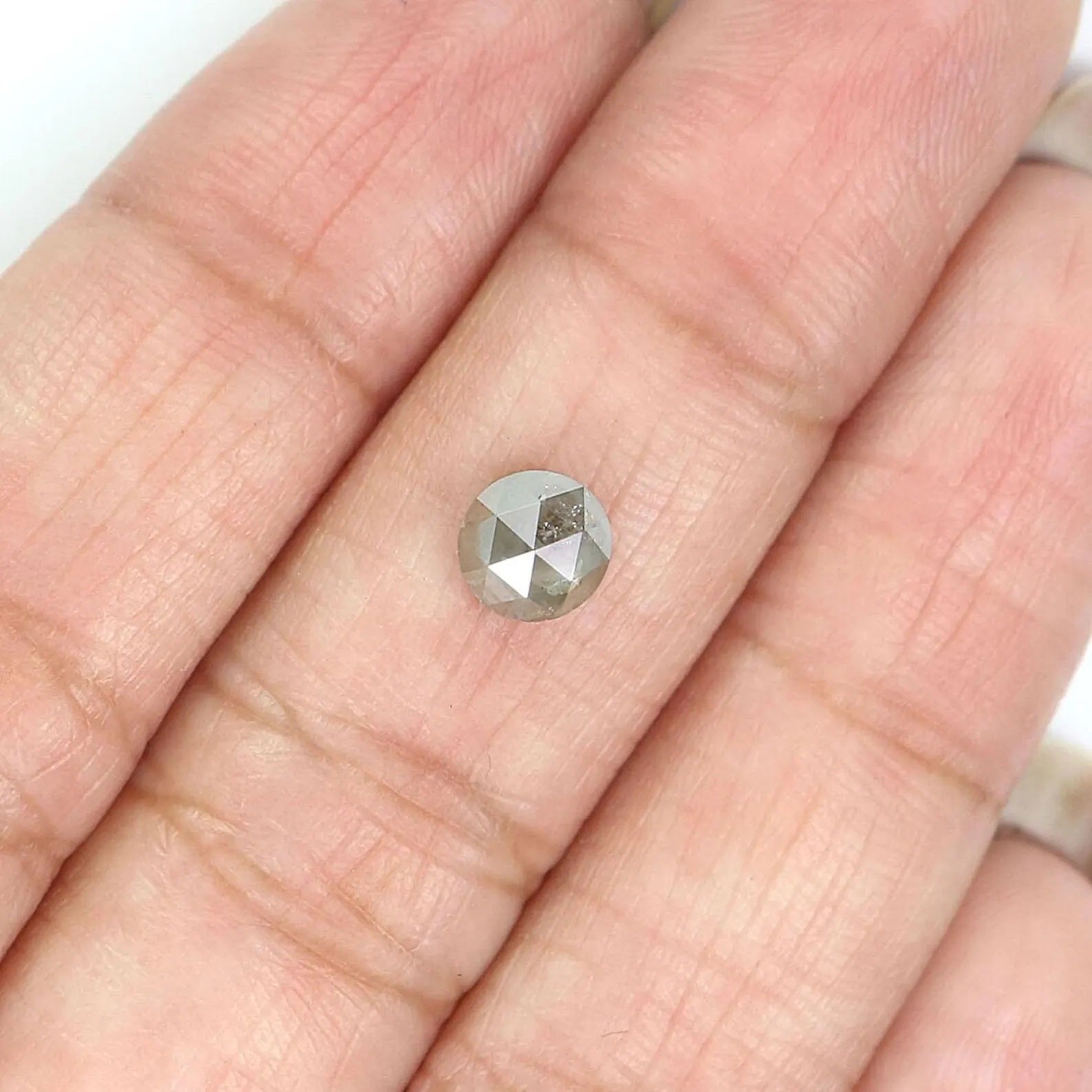 0.91 CT Natural Loose Round Rose Cut Diamond Black Color Round Shape Diamond 5.50 MM Natural Loose Green Color Round Rose Cut Diamond NQ8924
