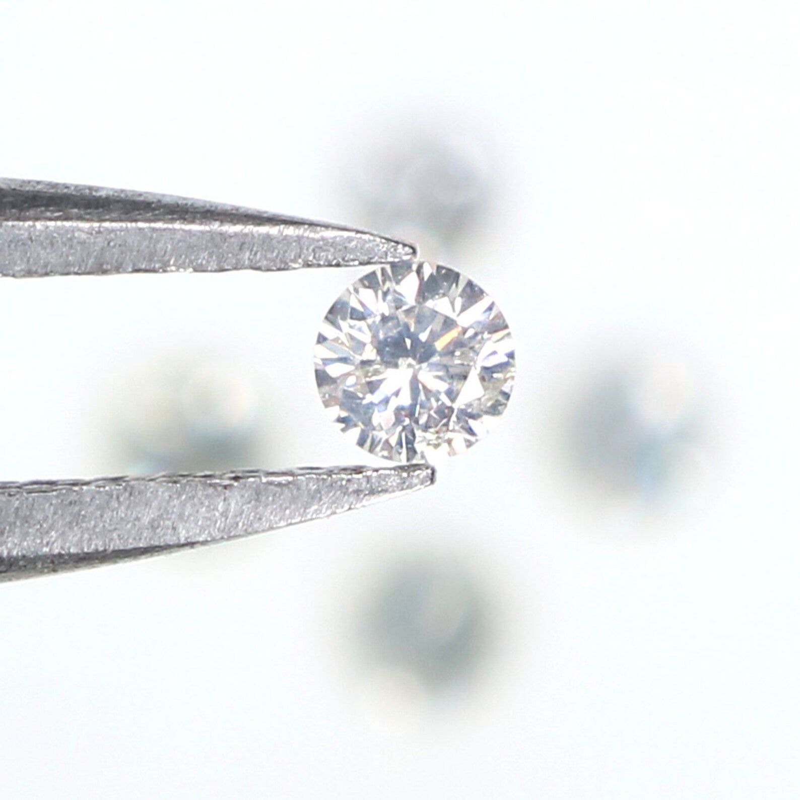 0.26 CT Natural Loose Round Shape Diamond Fancy White Color Round Diamond 2.20 MM Natural Loose Diamond Round Brilliant Cut Diamond N7286