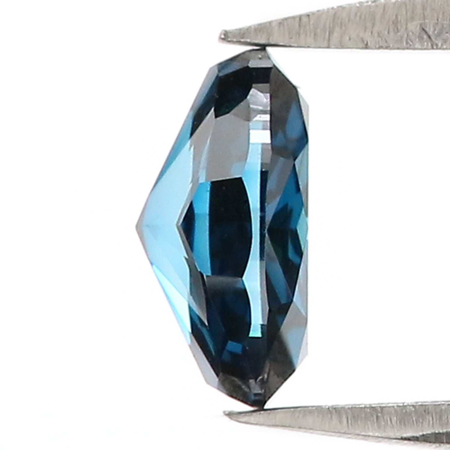 0.55 CT Natural Loose Oval Shape Diamond Blue Color Oval Shape Diamond 6.00 MM Natural Blue Color Diamond Oval Brilliant Cut Diamond QL8522