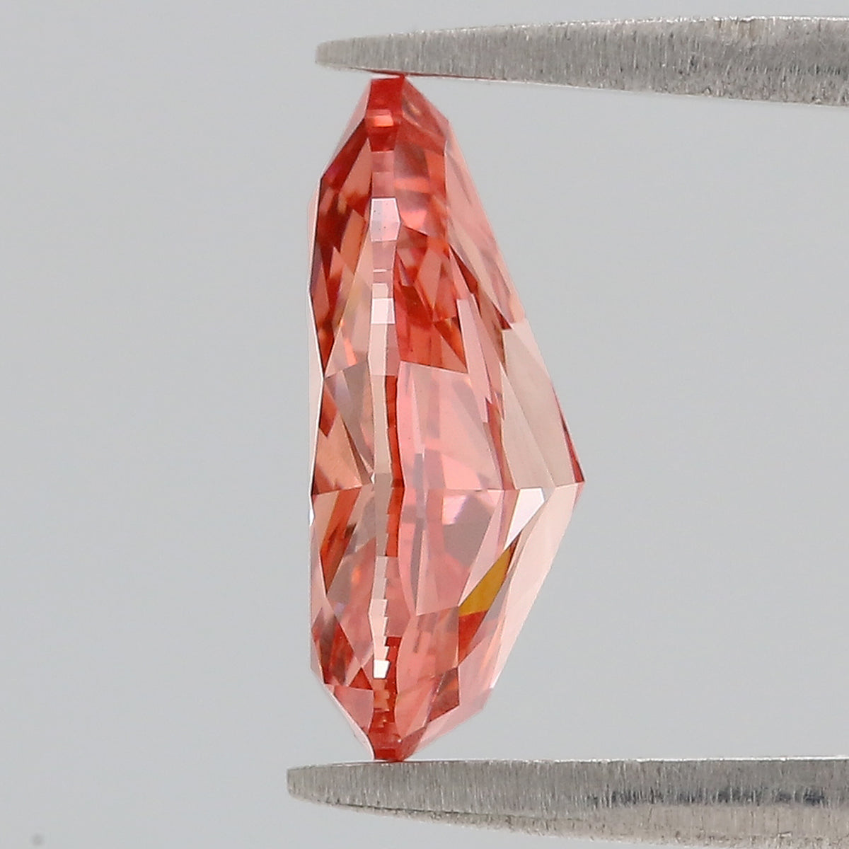 3.07 CT IGI Certified Pear Modified Brilliant Cut Diamond Fancy Vivid Pink Color VVS2 Clarity Lab Grown Diamond Lab Created Diamond L3689