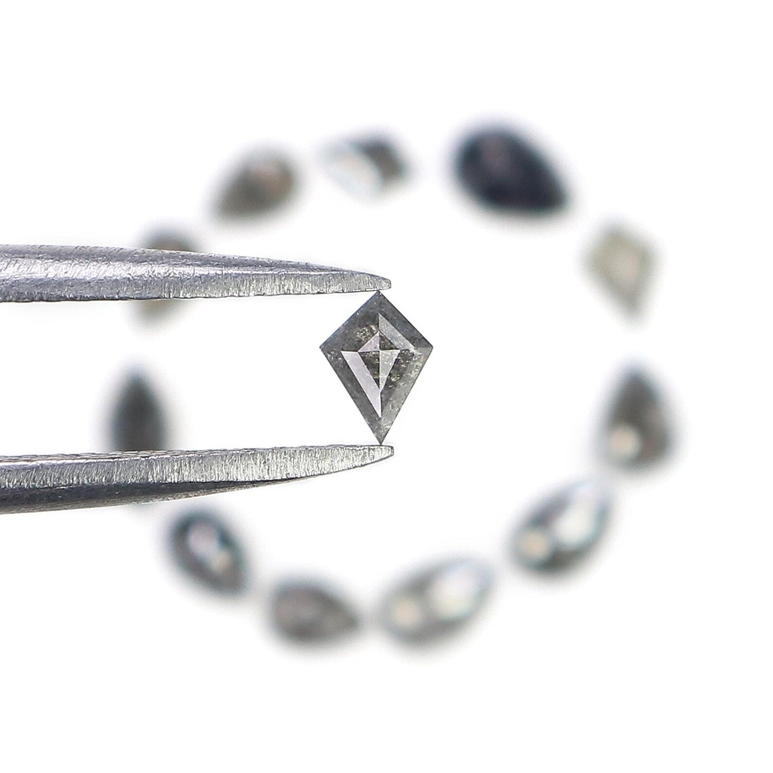 1.10 CT Natural Loose Mix Shape Diamond Salt And Pepper Mix Shape Diamond 3.40 MM Natural Loose Diamond Black Grey Mix Shape Diamond NQ2385