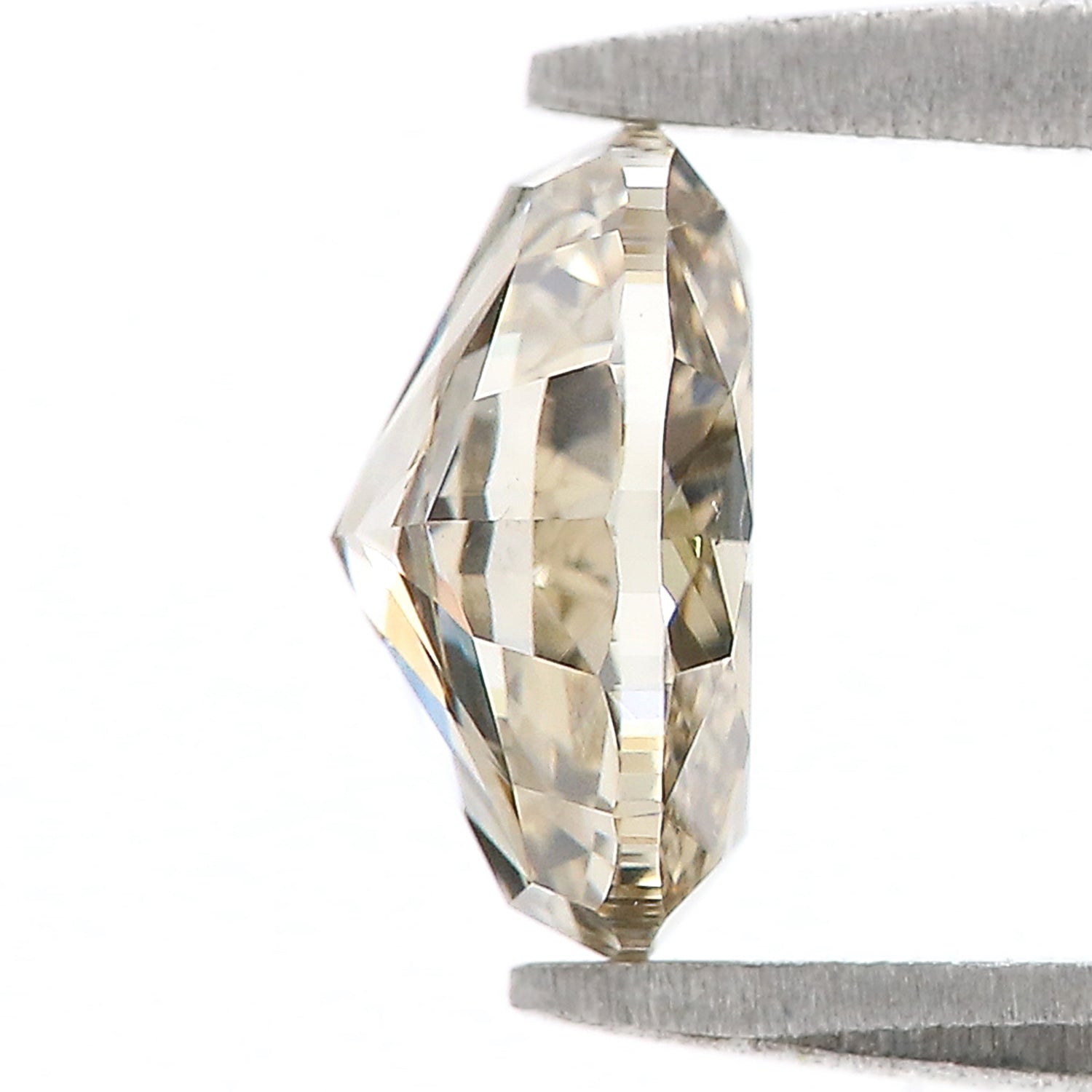 1.11 CT Natural Loose Oval Shape Diamond Brown Color Oval Cut Diamond 7.25 MM Natural Loose Diamond Green Oval Brilliant Cut Diamond L3594