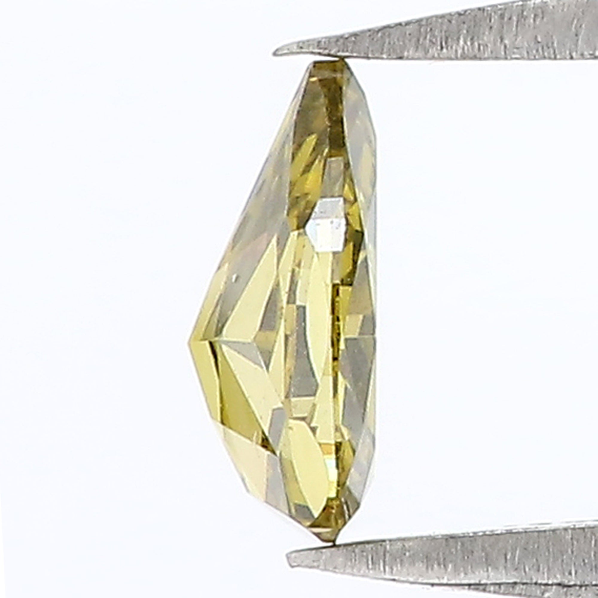 0.67 CT Natural Loose Pear Shape Diamond Green Color Pear Cut Diamond 6.75 MM Natural Loose Green Diamond Pear Brilliant Cut Diamond QL6469
