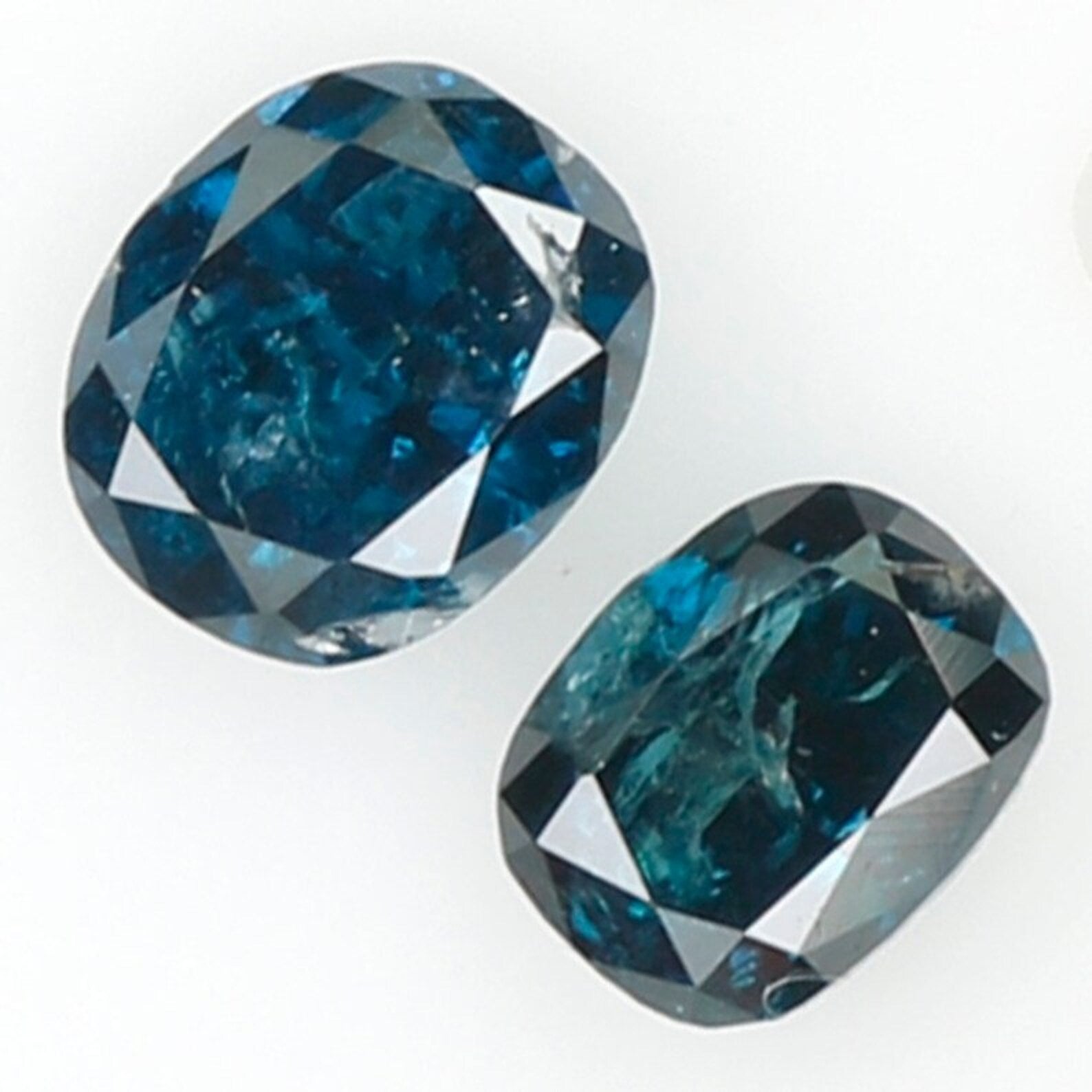 0.32 CT Natural Loose Oval Shape Pair Diamond Blue Color Oval Diamond 3.80 MM Natural Diamond Blue Color Oval Brilliant Cut Diamond NQ9764
