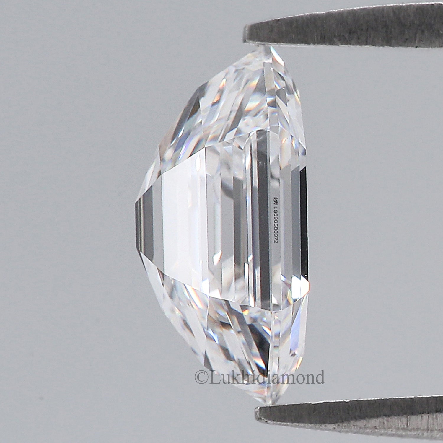 2.77 CT IGI Certified Hexagonal Step Cut Diamond White - D Color VVS2 Clarity Lab Grown Diamond Lab Created Diamond Hexagon Diamond L3321