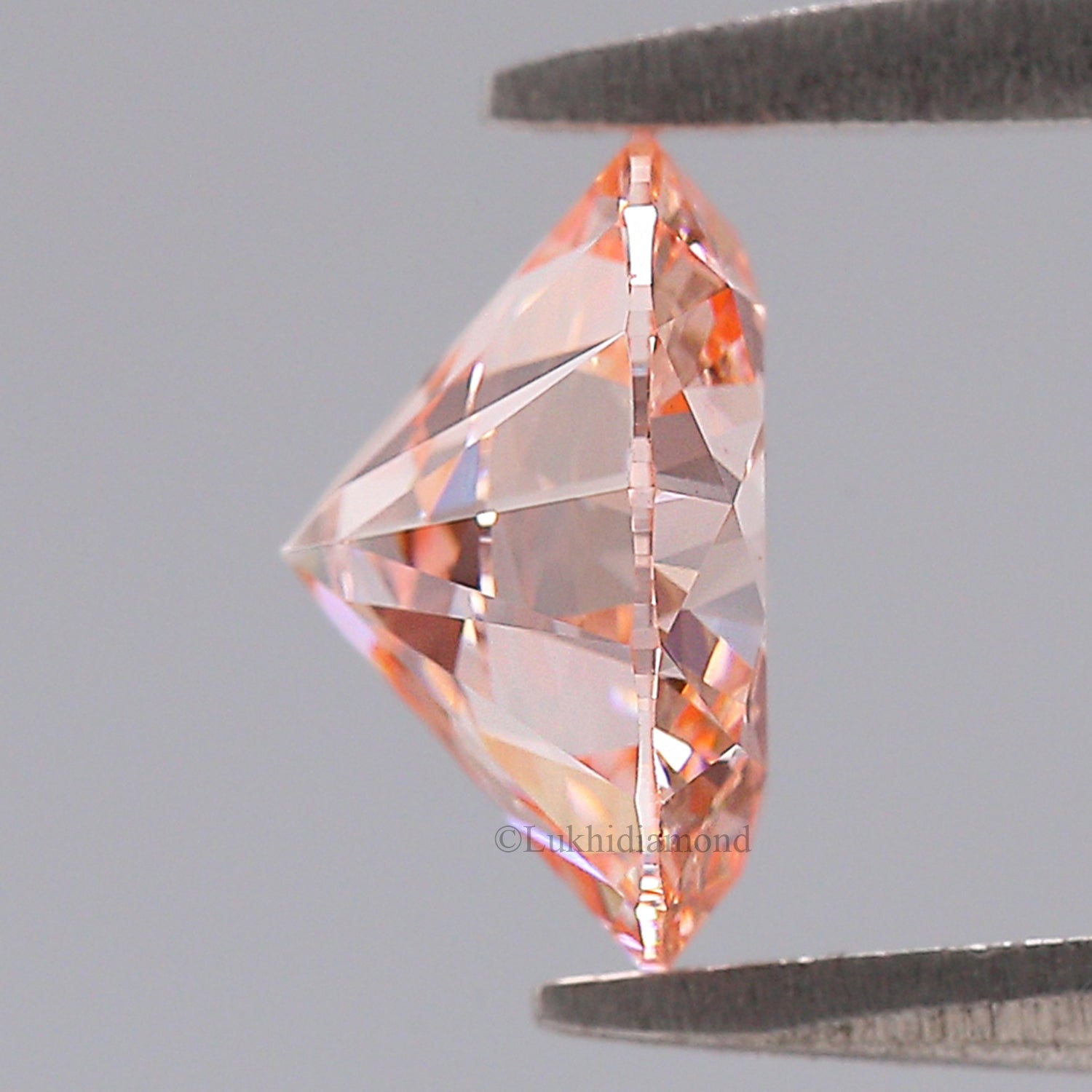 1.65 CT IGI Certified Round Brilliant Cut Fancy Intense Pink Color VS2 Clarity Diamond Lab Grown Diamond Lab Created Round CVD Diamond L3584