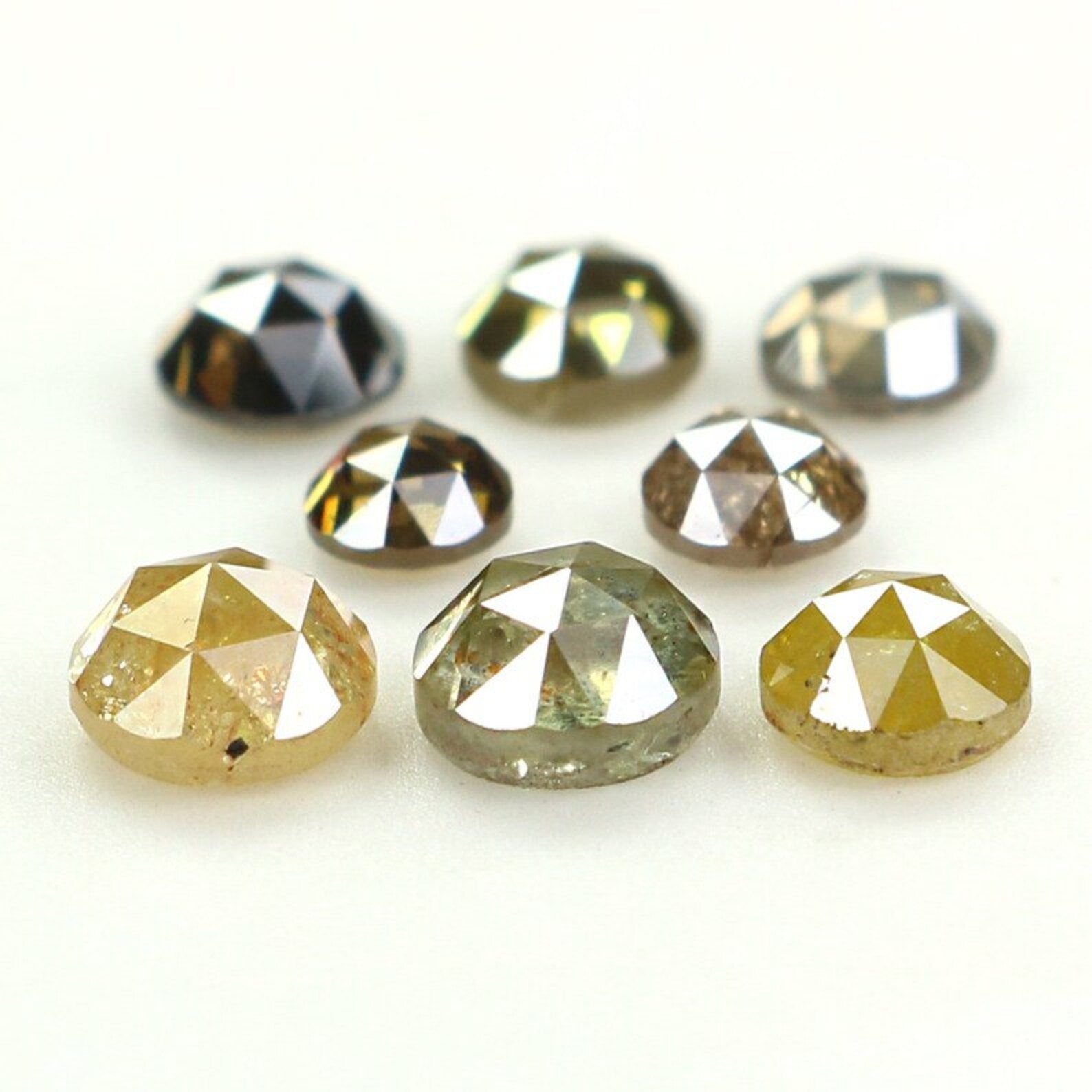 1.55 CT Natural Loose Round Cut Diamond Mix Color Round Diamond 2.60 MM Natural Loose Diamond Mix Color Diamond Rose Cut Diamond NQ1527