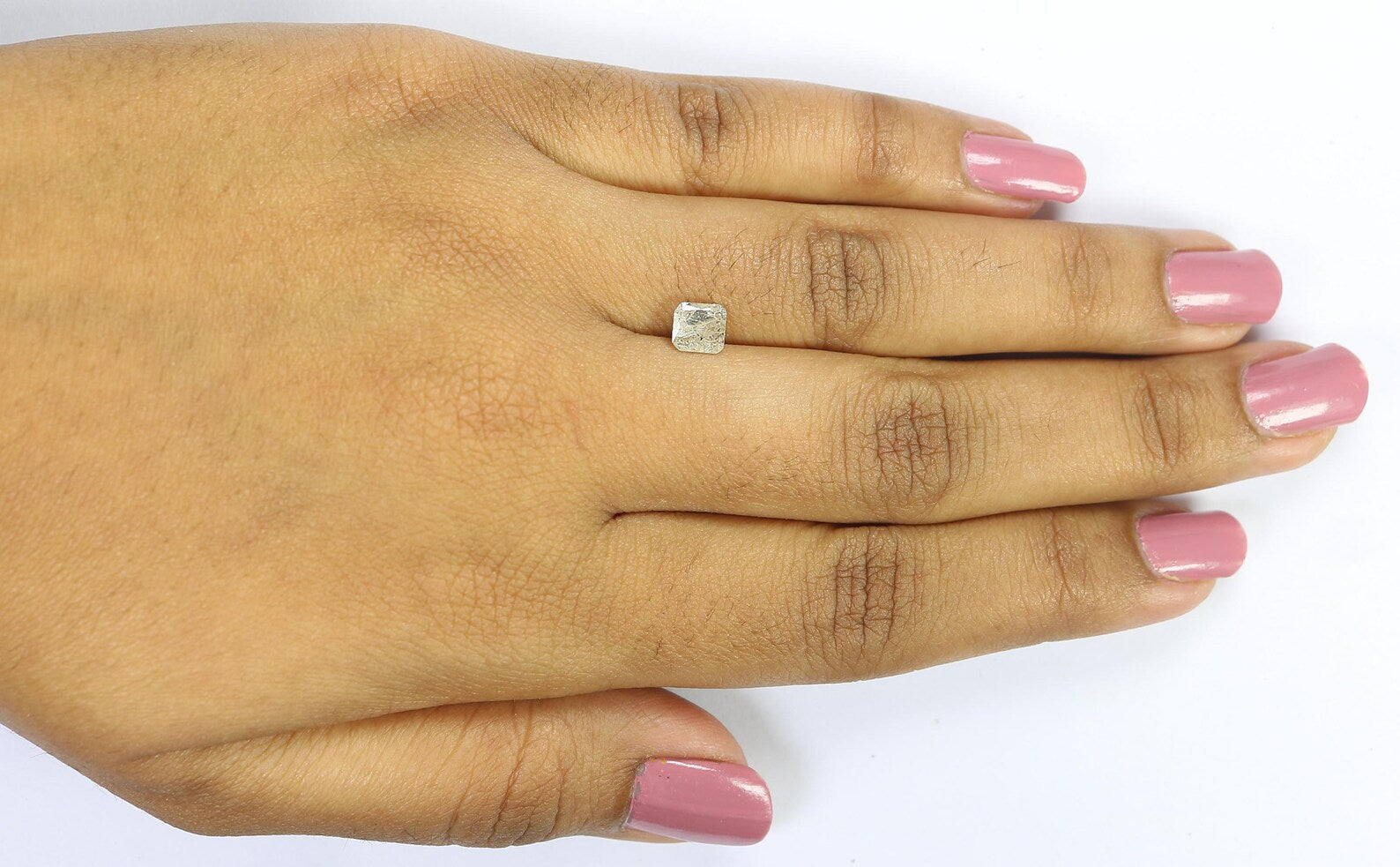 0.72 Ct Natural Loose Cushion Shape Diamond Grey Color Cushion Cut Diamond 5.20 MM Natural White Color Cushion Brilliant Cut Diamond NQ7468