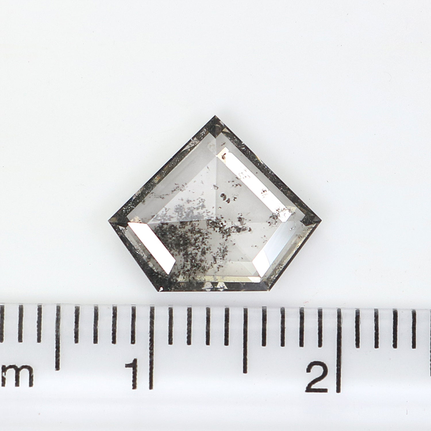 1.84 CT Shield Rose Cut Salt And Pepper Lab Grown 9.45 MM Loose Diamond CVD Fancy Black Grey Color Lab Created Antique Shape Diamonds KDL3515