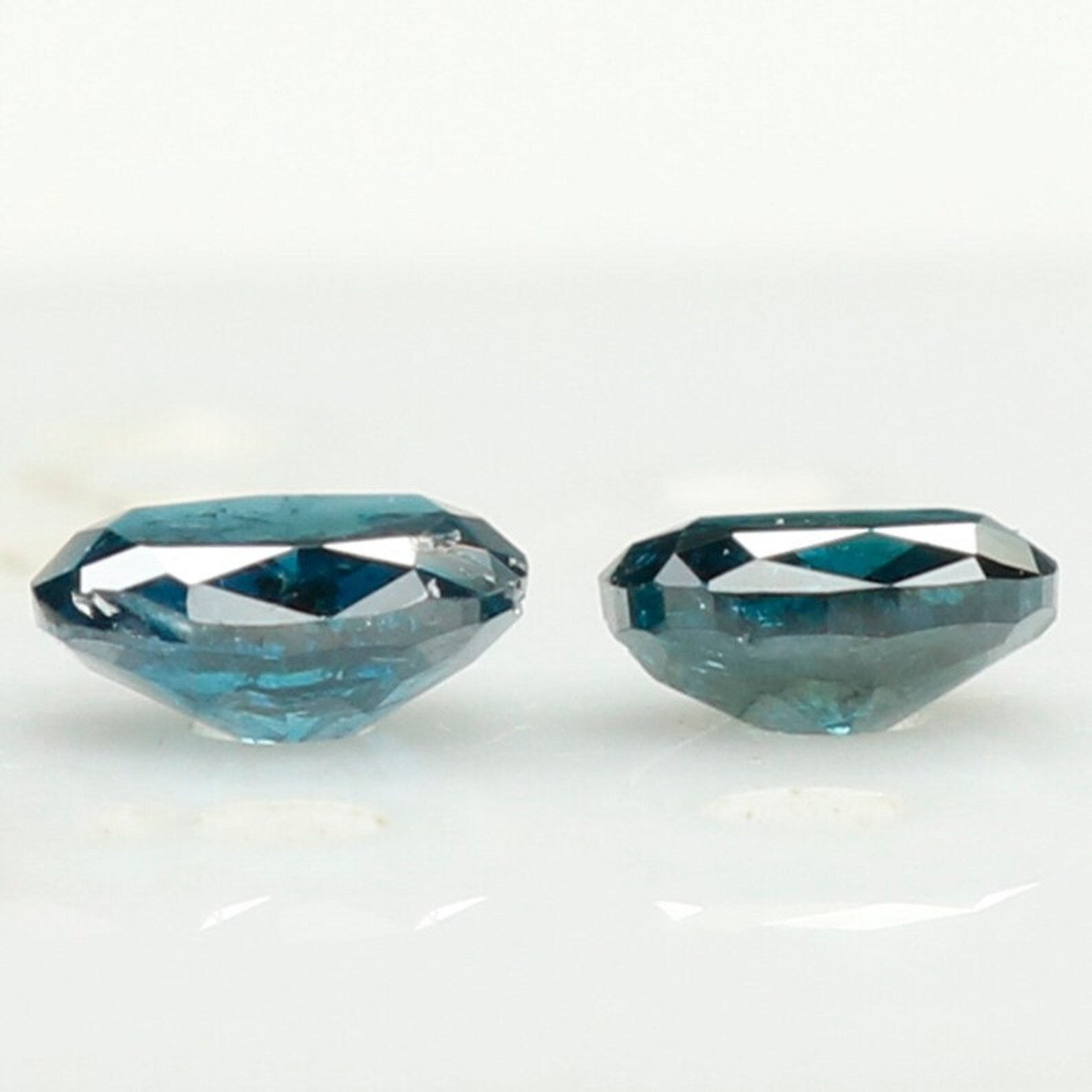 0.32 CT Natural Loose Oval Shape Pair Diamond Blue Color Oval Diamond 3.80 MM Natural Diamond Blue Color Oval Brilliant Cut Diamond NQ9764