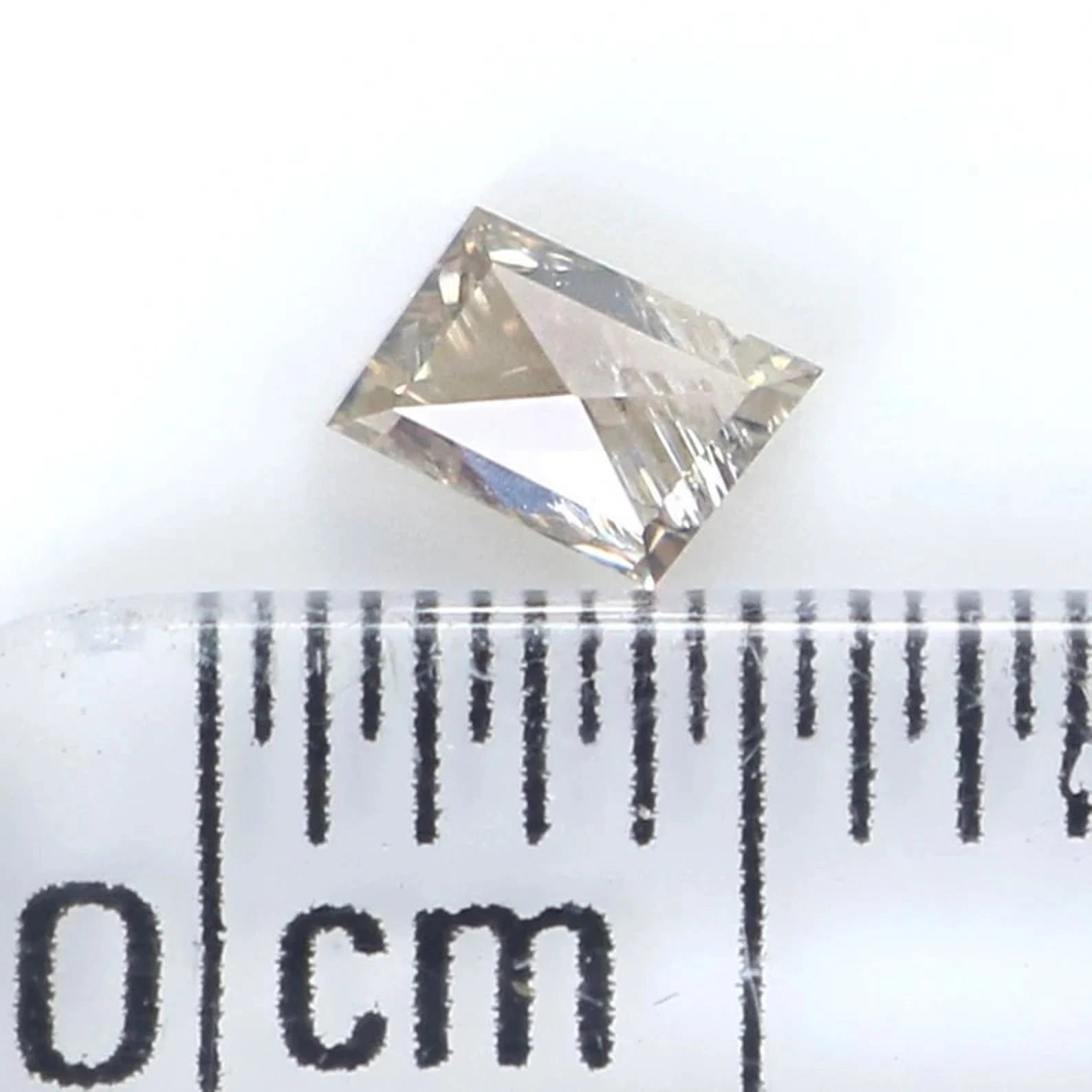 0.16 CT Natural Loose Kite Shape Diamond Brown Color Kite Cut Diamond 3.50 MM Natural Loose Diamond Brown Kite Shape Rose Cut Diamond NQ8088