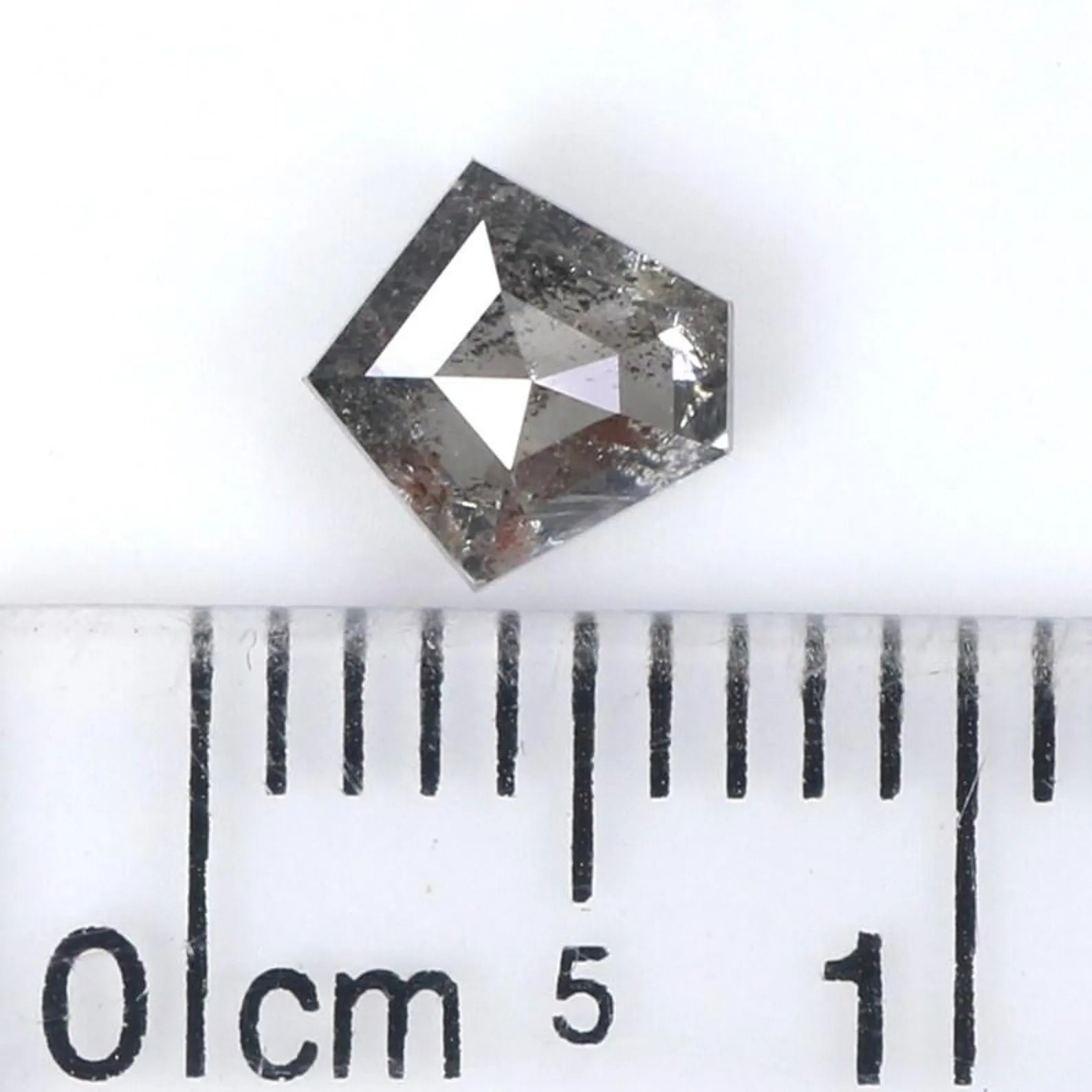 0.61 CT Natural Loose Pentagon Shape Diamond Salt And Pepper Pentagon Diamond 5.65 MM Natural Black Grey Pentagon Rose Cut Diamond NQ572