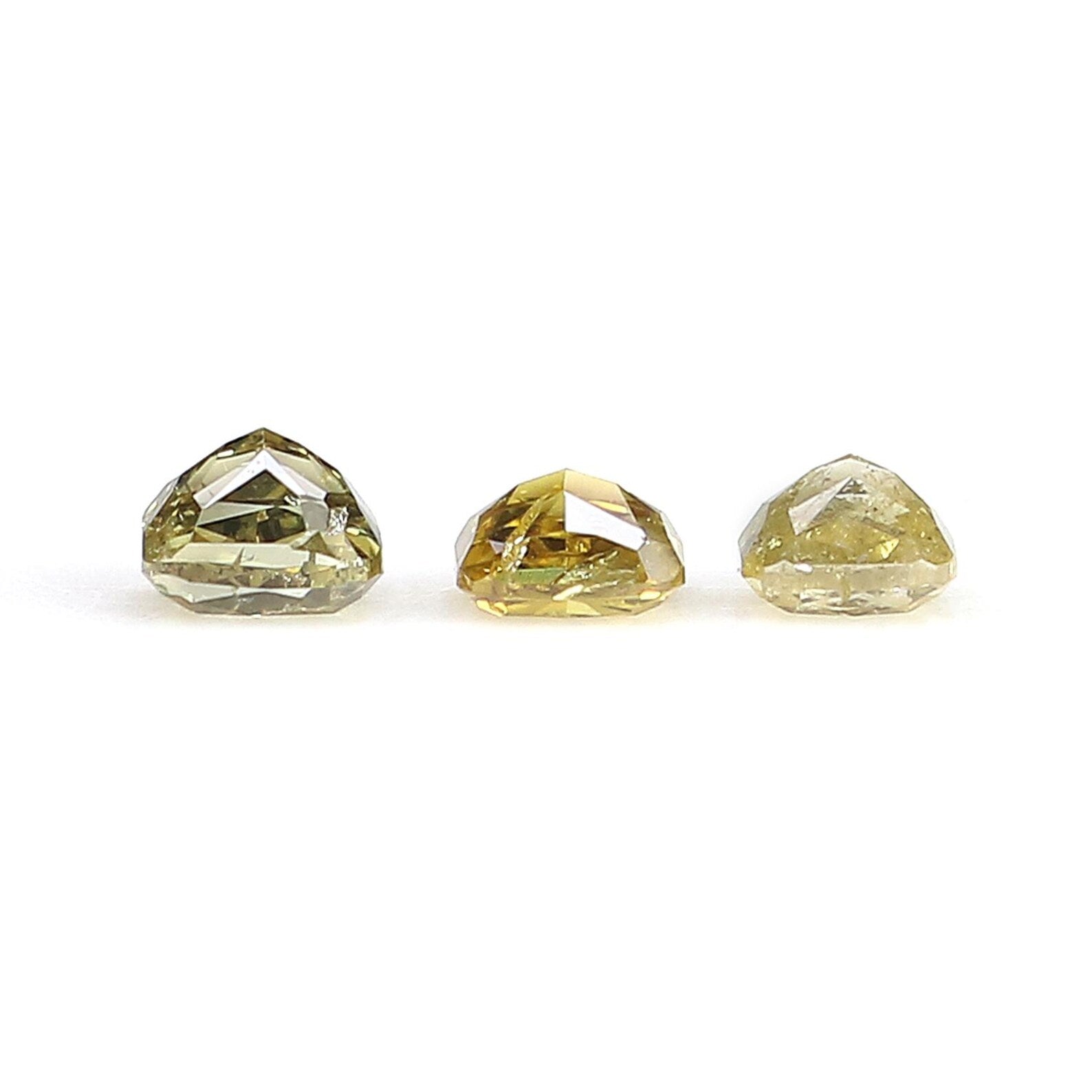 0.54 Ct Natural Loose Cushion Cut Diamond Yellow Color Cushion Cut Diamond 2.95 MM Natural Loose Green Cushion Brilliant Cut Diamond NQ1728