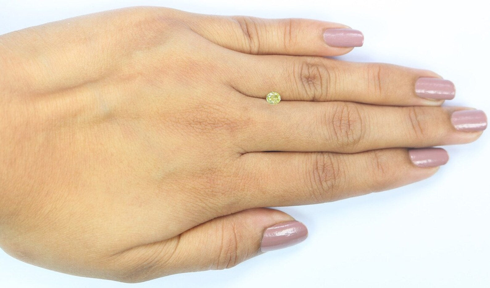 0.26 CT Natural Loose Oval Shape Diamond Greenish Yellow Color Oval Diamond 4.30 MM Natural Loose Diamond Oval Brilliant Cut Diamond NQ9808