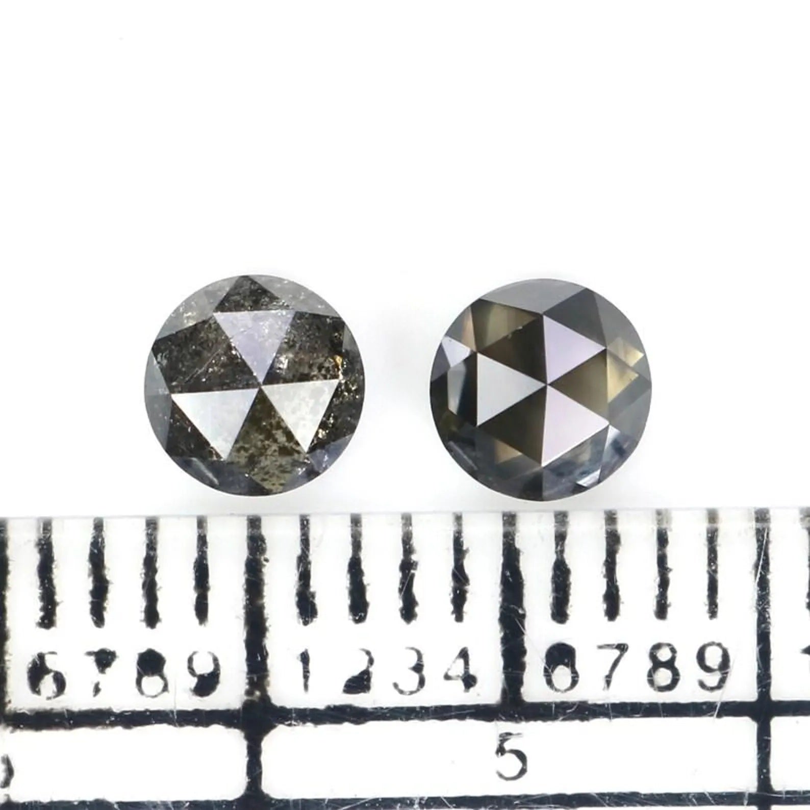 0.74 Ct Natural Loose Round Shape Pair Diamond Salt And Pepper Round Diamond 4.40 MM Natural Black Gray Color Round Rose Cut Diamond NQ2342