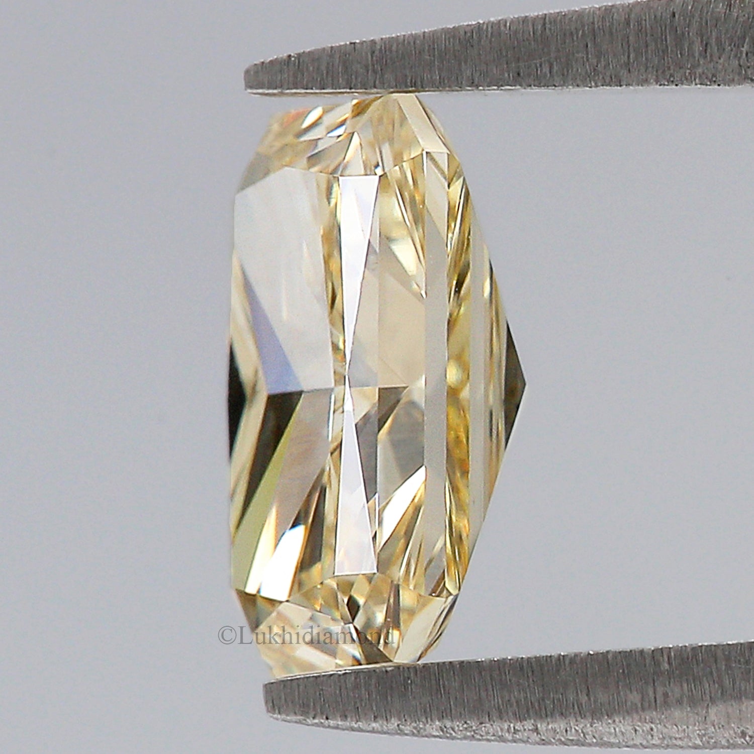 1.54 CT IGI Certified Radiant Brilliant Cut Fancy Intense Yellow Color VS1 Clarity Diamond Lab Grown CVD Diamond Lab Created Diamond L3453