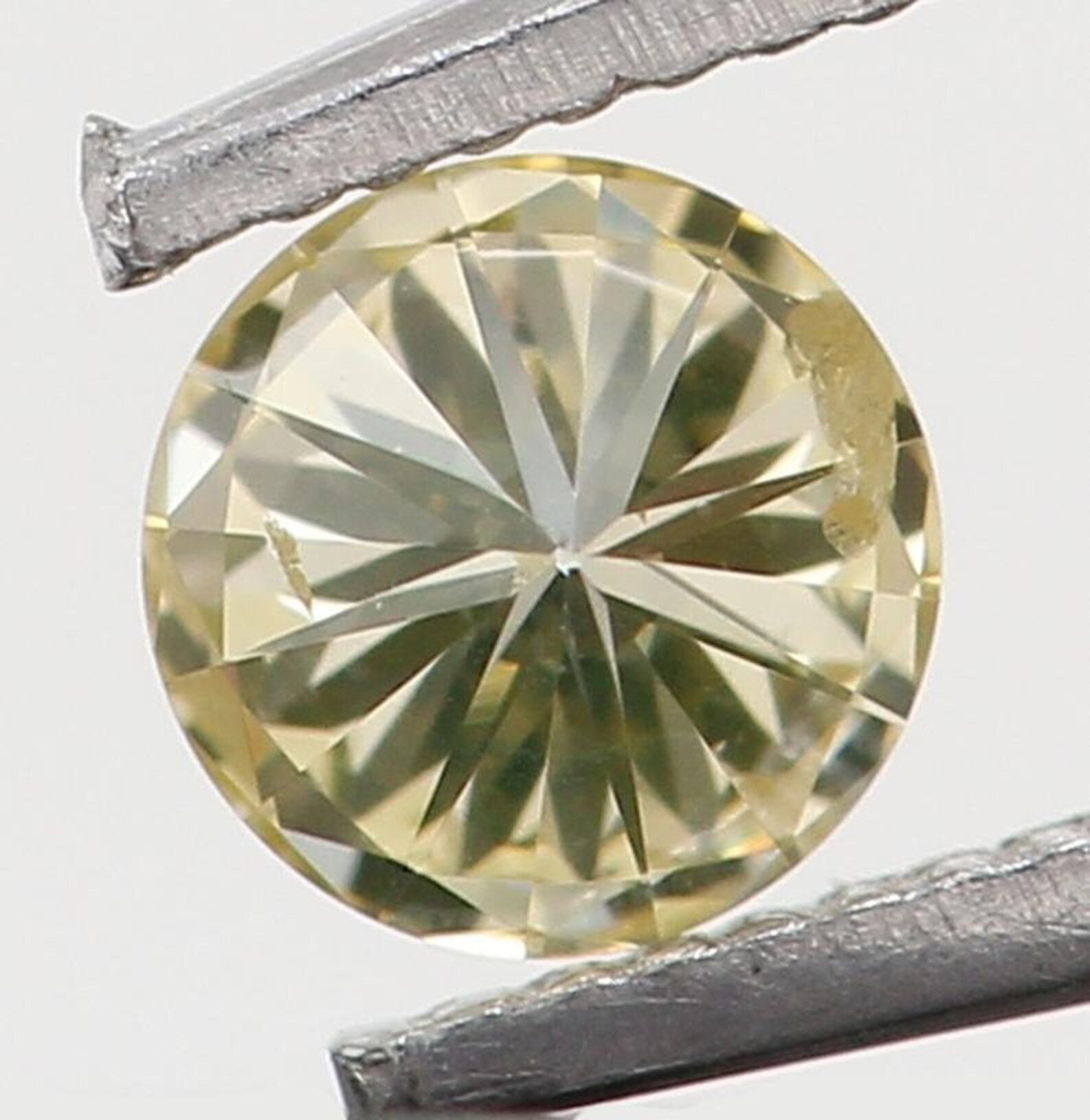 0.09 Ct Natural Loose Diamond, Light Yellow Diamond, Round Diamond, Round Brilliant Cut Diamond, Sparkling Diamond, Rustic Diamond N6476