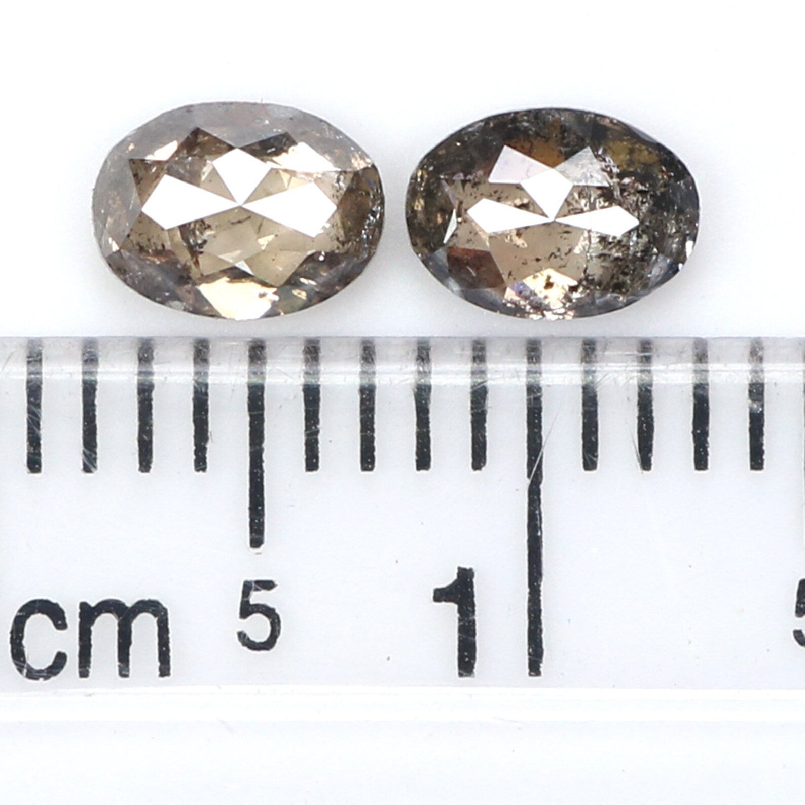 Natural Loose Oval Salt And Pepper Diamond Black Grey Color 0.85 CT 5.30 MM Oval Shape Rose Cut Diamond KDN969