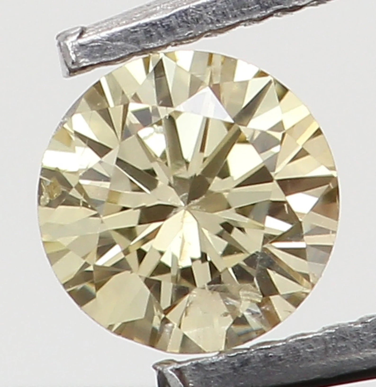 0.09 Ct Natural Loose Round Shape Diamond Yellow Color Round Cut Diamond 2.90 MM Natural Loose Diamond Round Brilliant Cut Diamond N7061