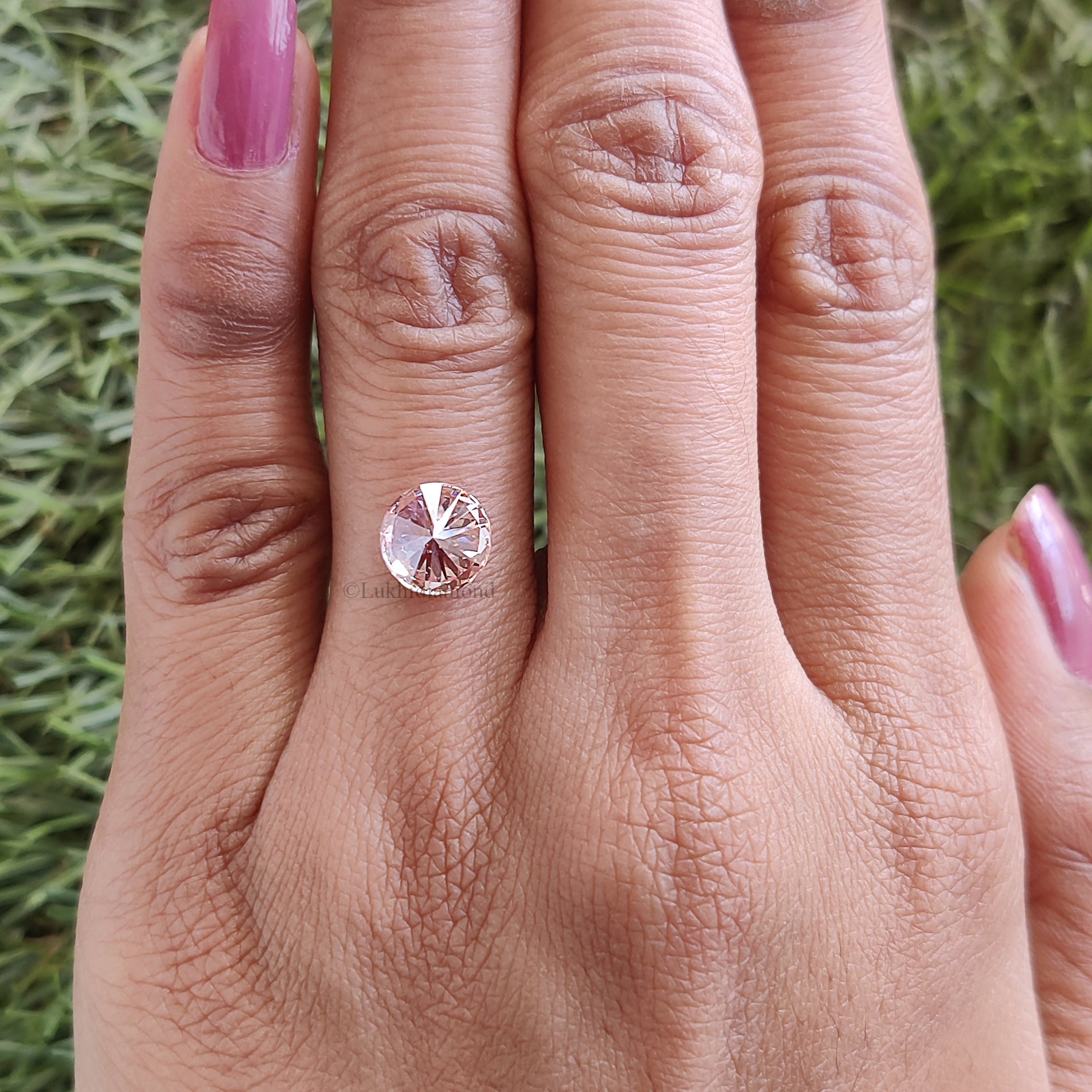 1.65 CT IGI Certified Round Brilliant Cut Fancy Intense Pink Color VS2 Clarity Diamond Lab Grown Diamond Lab Created Round CVD Diamond L3584