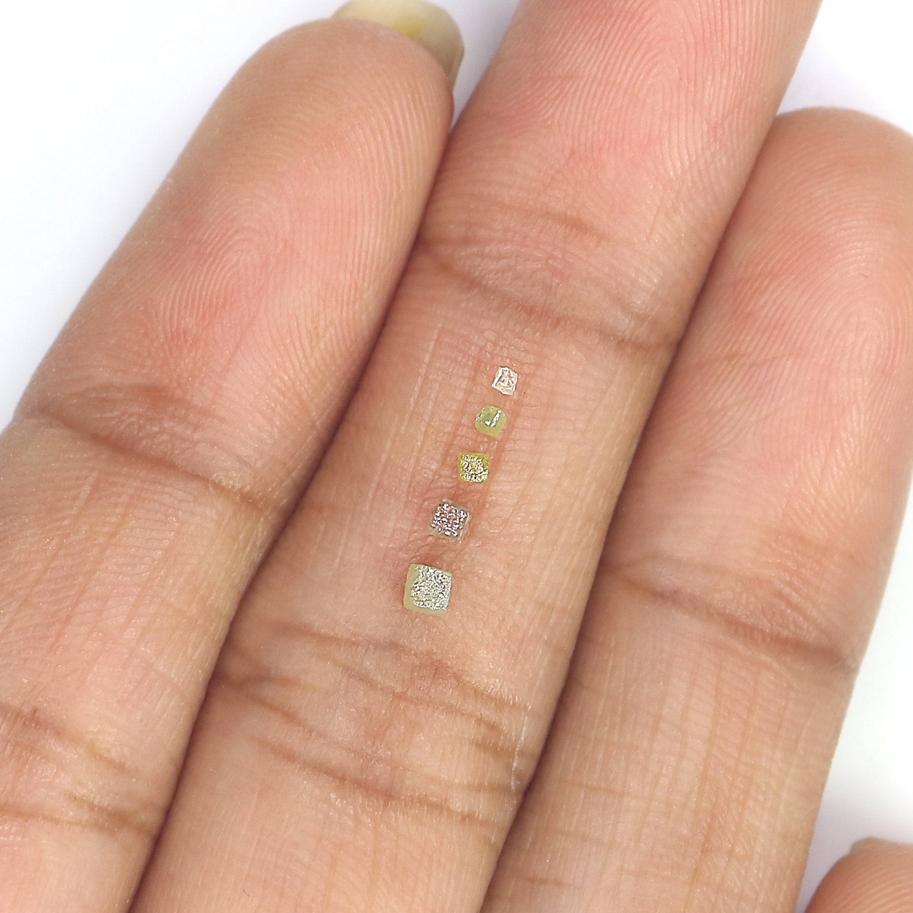 Natural Loose Rough Cube Shape Diamond Mix Color Rough Cut Diamond 1.60 to 1.90 MM 1.00 Ct Scoop Uncut Rough Cube Irregular Cut Diamond Q139