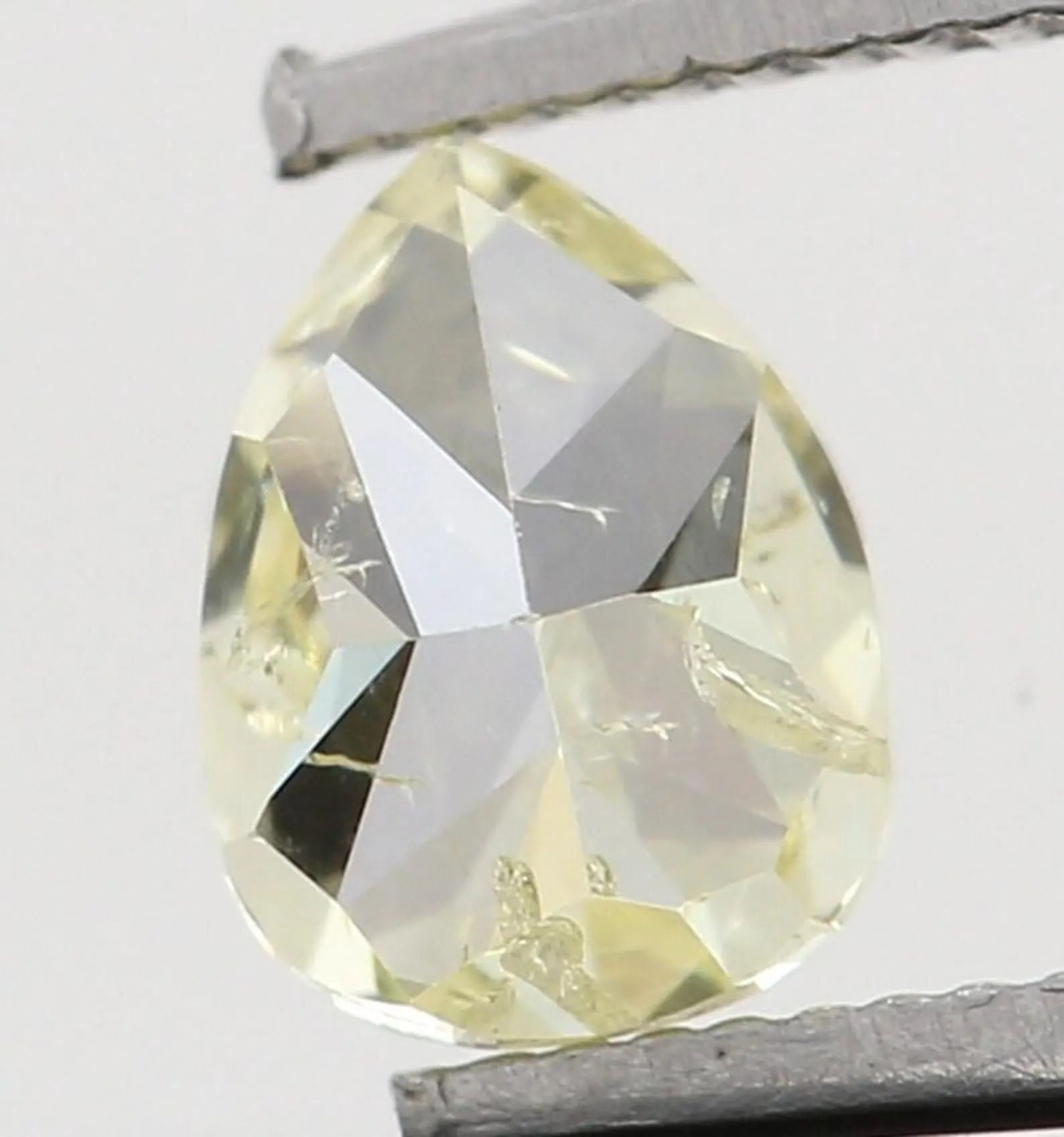 0.20 CT Natural Loose Pear Shape Diamond Yellow Color Pear Cut Diamond 3.90 MM Natural Loose Yellow Color Pear Brilliant Cut Diamond QN8065