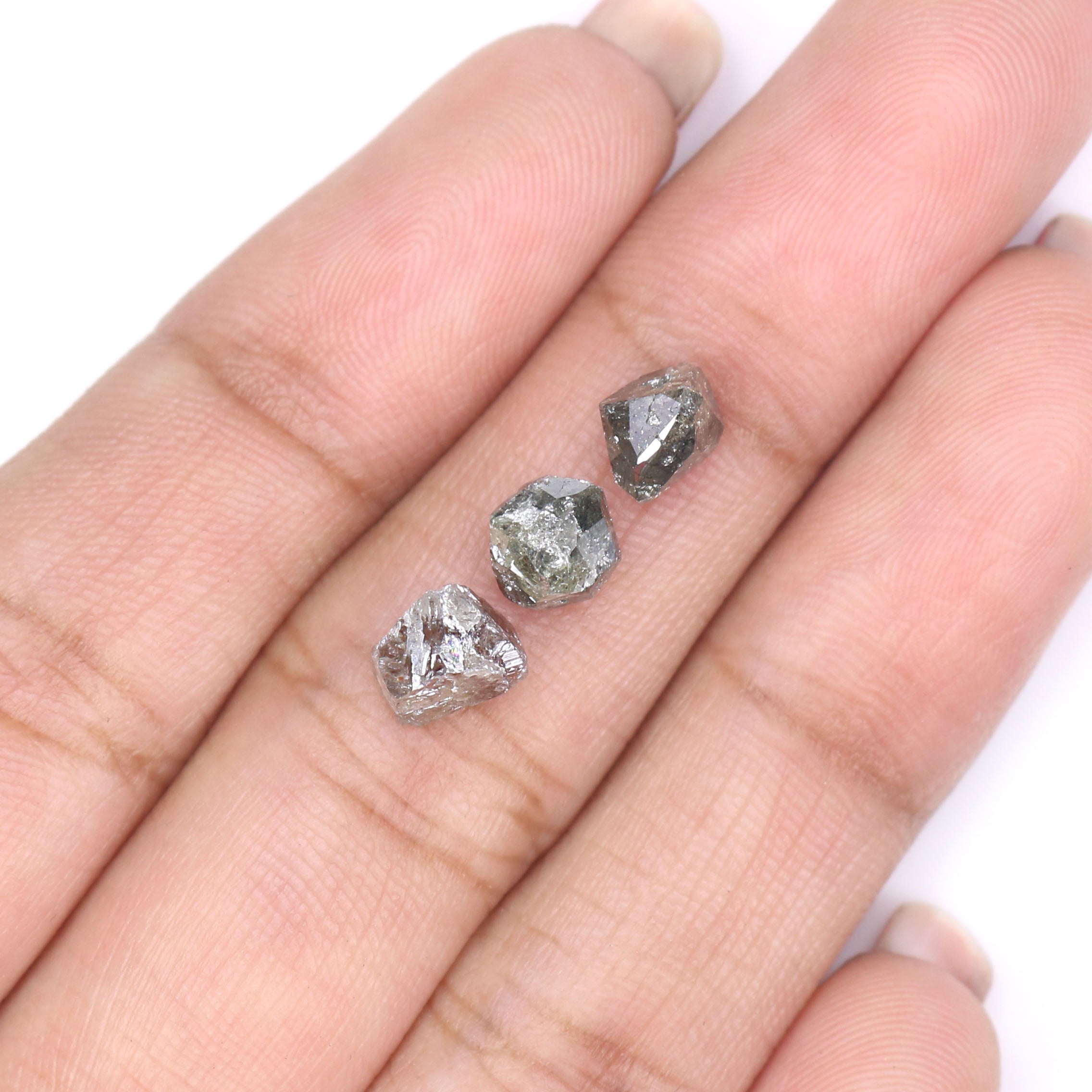 3.74 CT Natural Loose Rough Shape Diamond Salt And Pepper Rough Cut Diamond 5.85 MM Natural Black Grey Rough Irregular Cut Diamond KQ2528