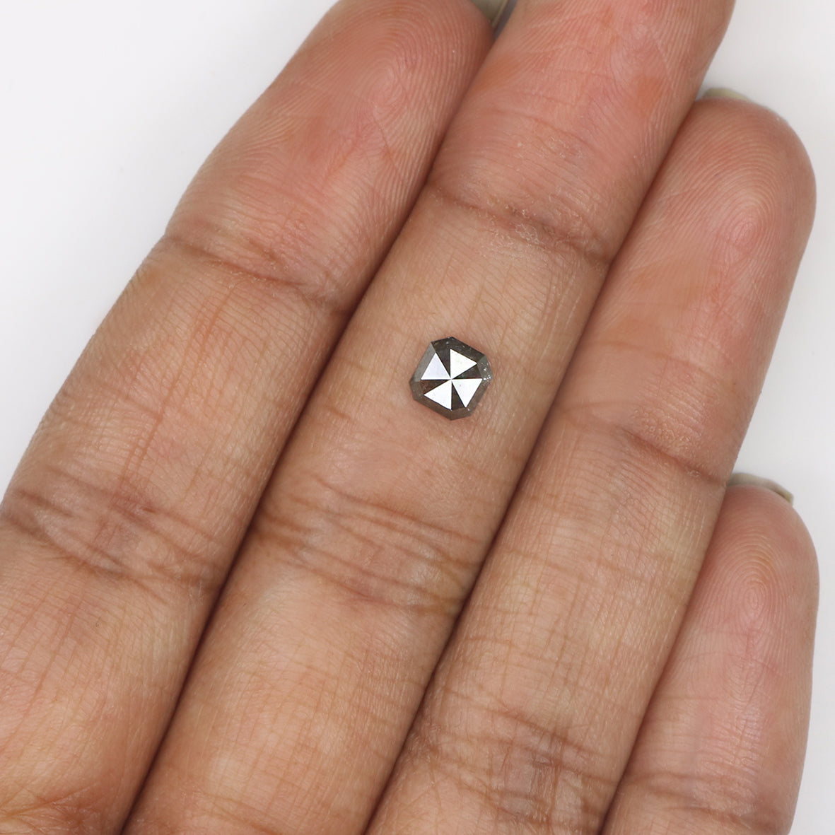 0.52 CT Natural Loose Radiant Shape Diamond Salt And Pepper Radiant Cut Diamond 4.80 MM Natural Black Grey Radiant Rose Cut Diamond KQ1900