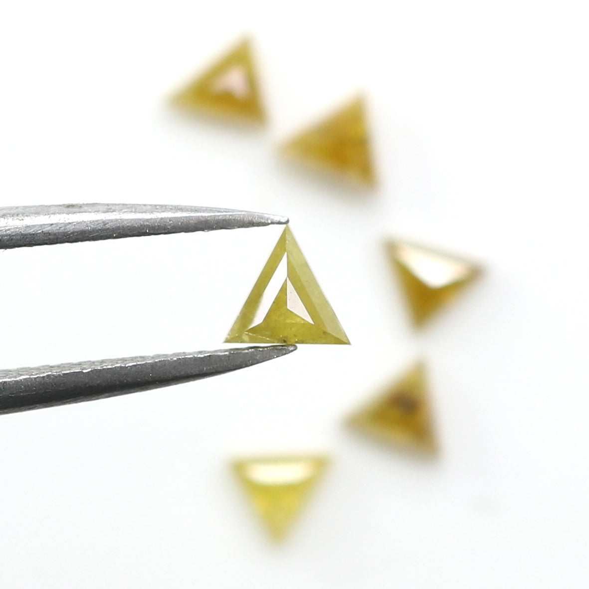 1.54 CT Natural Loose Triangle Shape Diamond Yellow Color Triangle Diamond 4.20 MM Natural Yellow Diamond Triangle Rose Cut Diamond QL2050