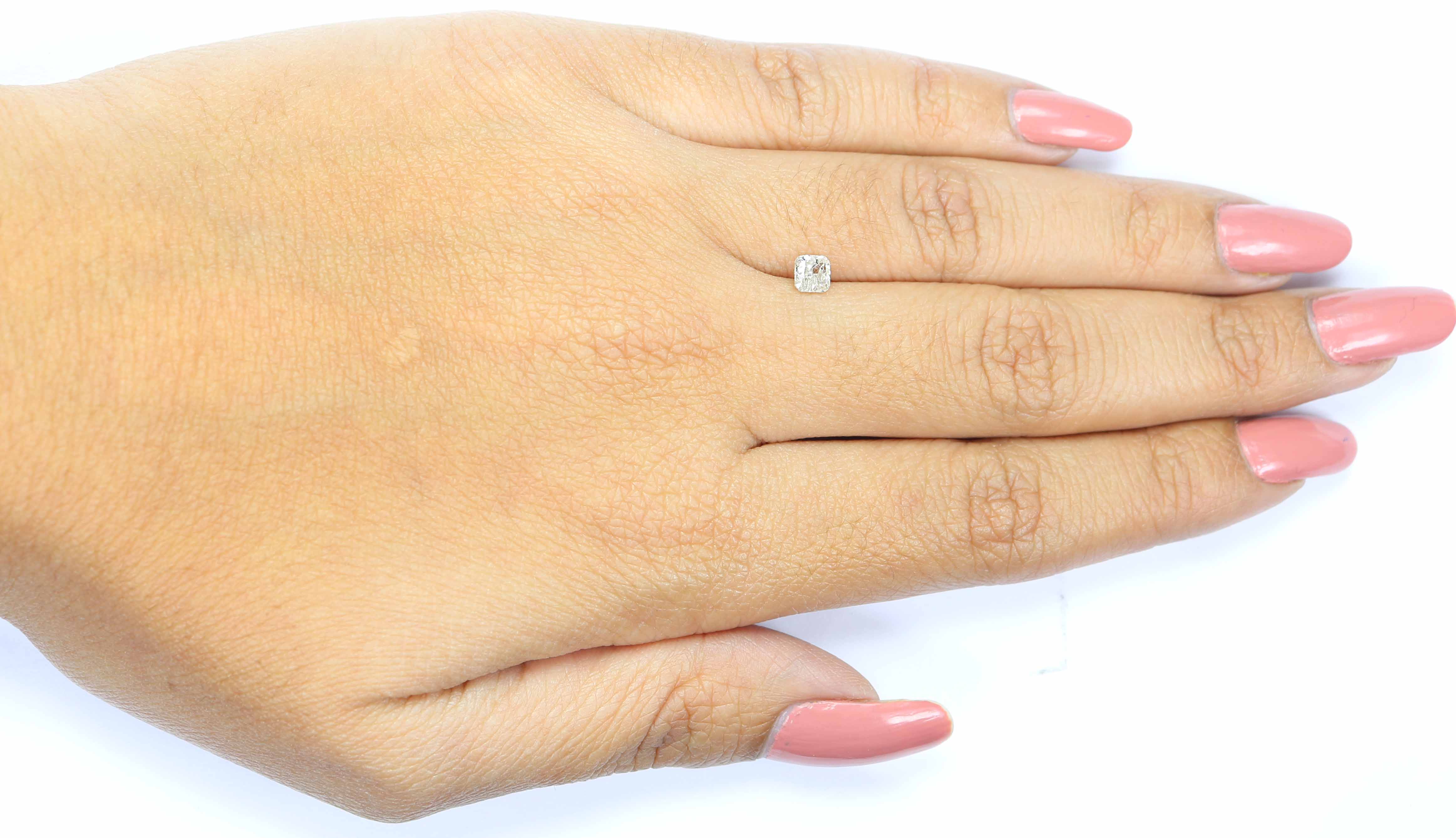 0.36 CT Natural Loose Cushion Shape Diamond Grey Color Cushion Cut Diamond 3.90 MM Natural Yellow Color Cushion Brilliant Cut Diamond KQ1811