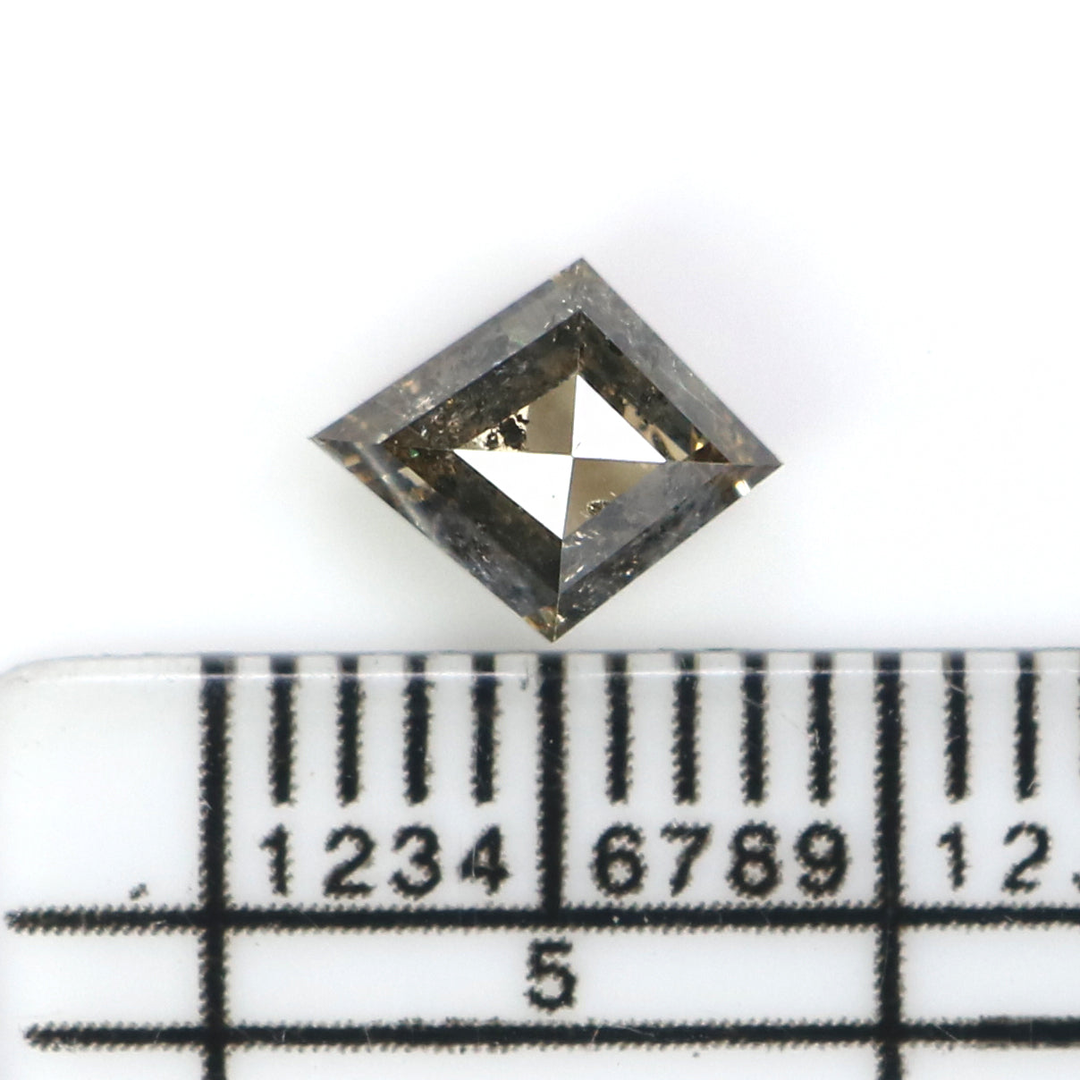 0.84 CT Natural Loose Kite Shape Diamond White - J Color Kite Cut Diamond 7.10 MM Natural Diamond White - J Kite Rose Cut Diamond QL2602