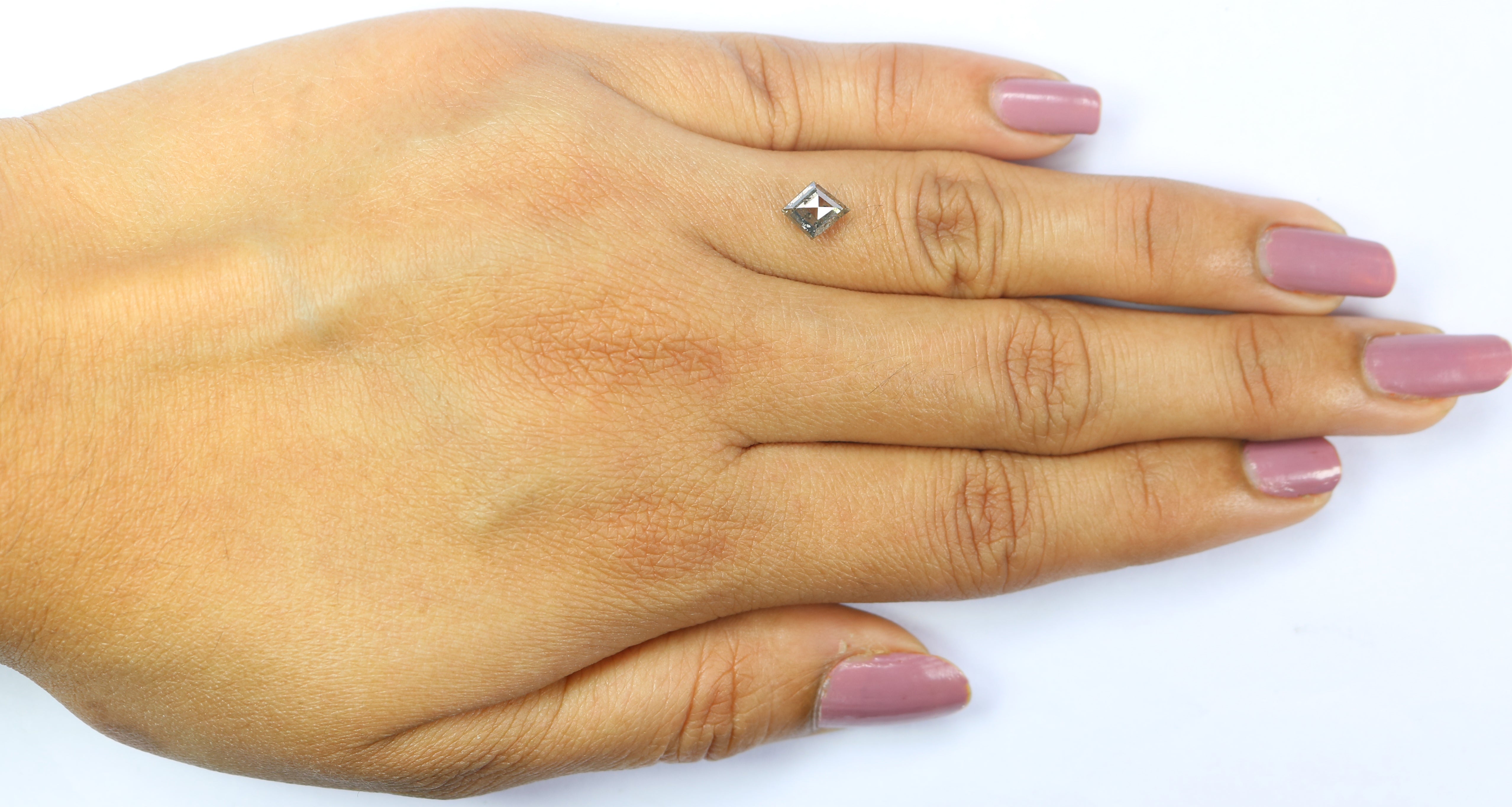 0.84 CT Natural Loose Kite Shape Diamond White - J Color Kite Cut Diamond 7.10 MM Natural Diamond White - J Kite Rose Cut Diamond QL2602