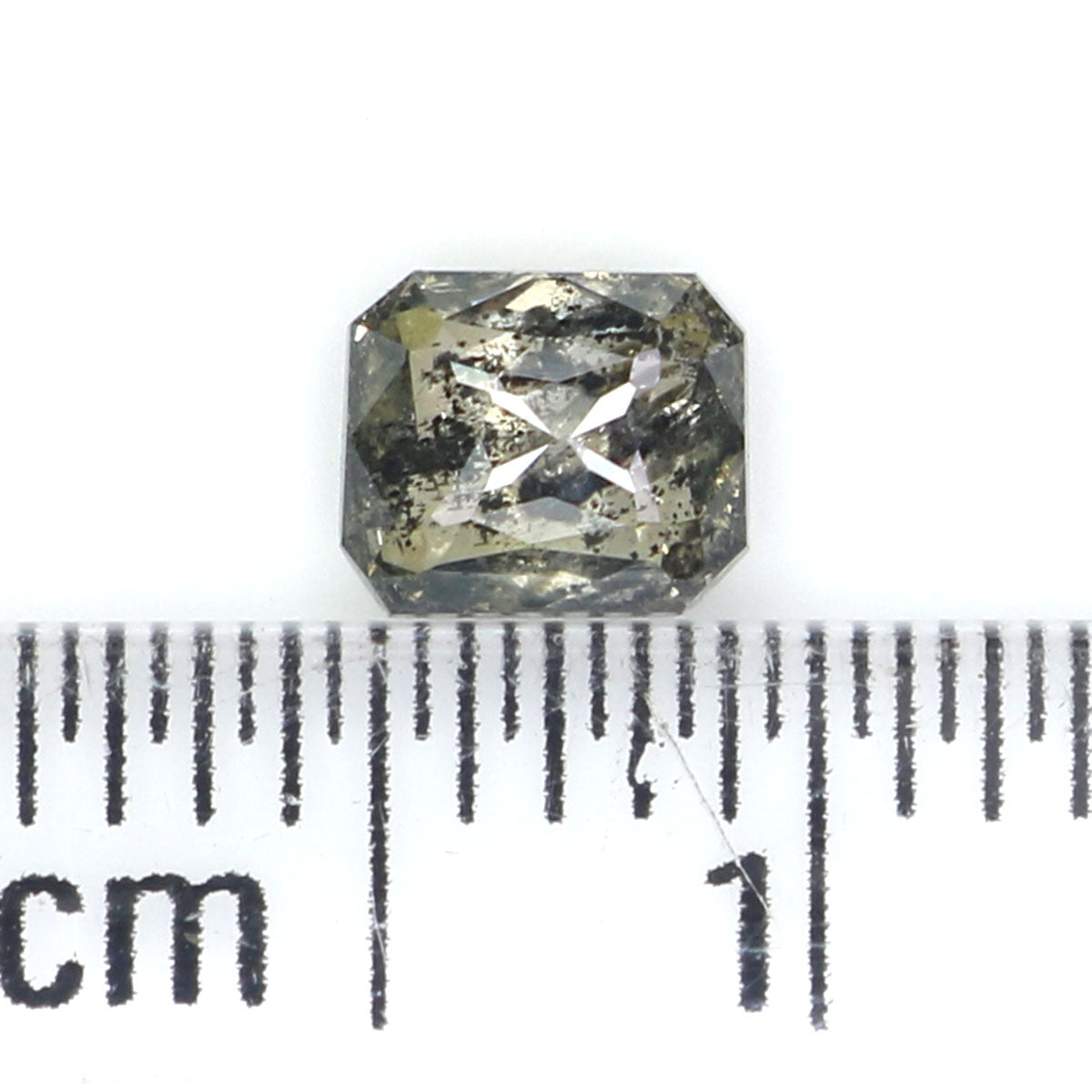 0.48 CT Natural Loose Radiant Shape Diamond Green Color Radiant Diamond 4.65 MM Natural Loose Black Color Radiant Rose Cut Diamond LQ8687