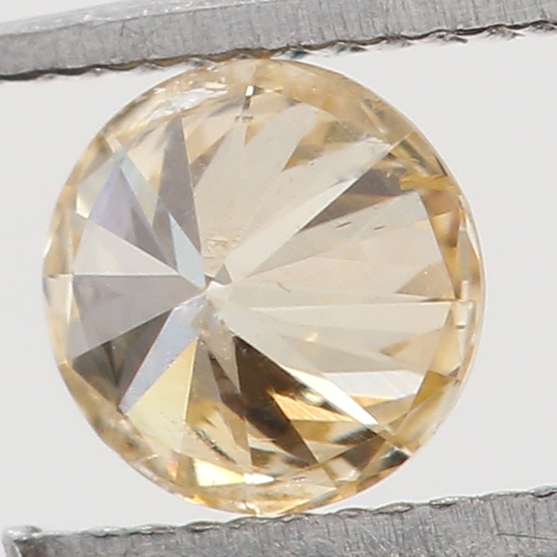 Natural Loose Diamond Round Orange Color SI2 Clarity 3.10MM 0.12 Ct KR653